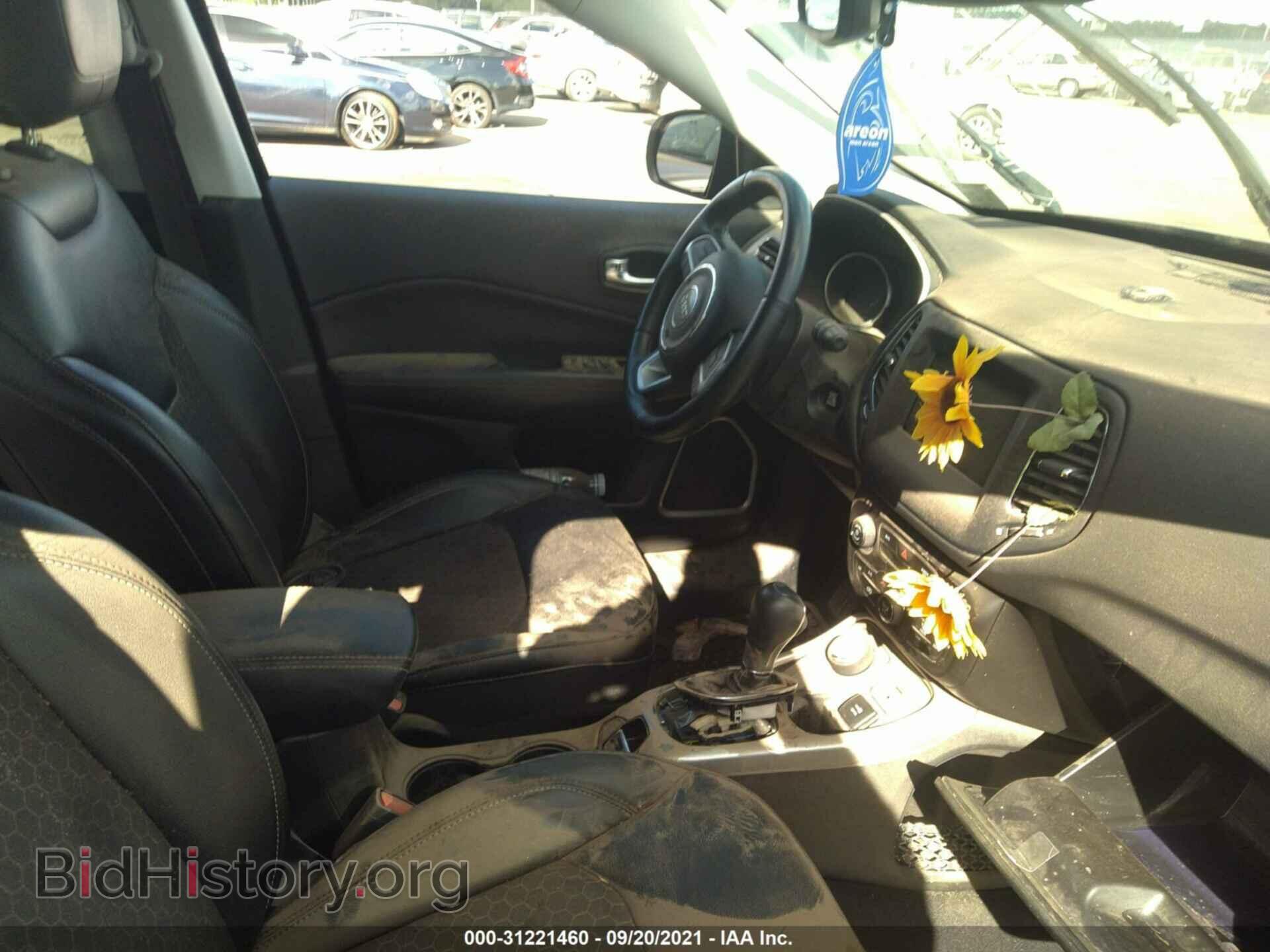 2020 JEEP COMPASS - VIN: 3C4NJDBB2LT197348 - Фото 5