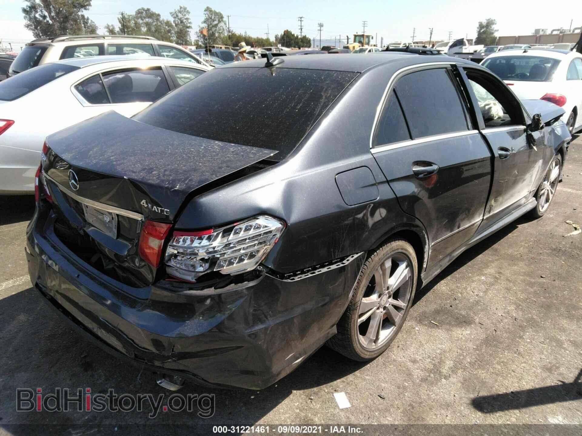 2013 MERCEDES-BENZ E-CLASS - VIN: WDDHF8JB8DA709670 - Фото 4