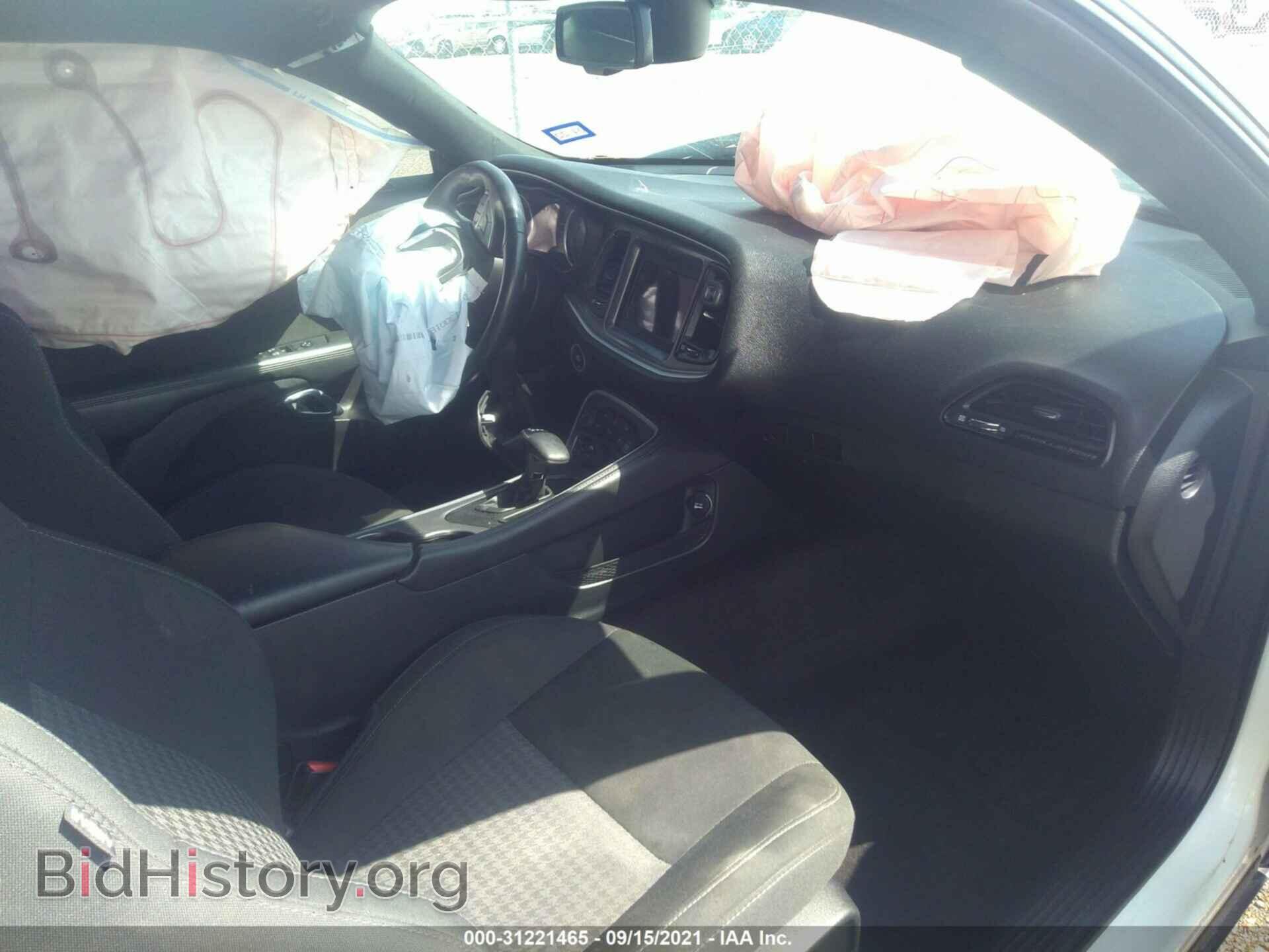 2019 DODGE CHALLENGER - VIN: 2C3CDZBT1KH525374 - Фото 5