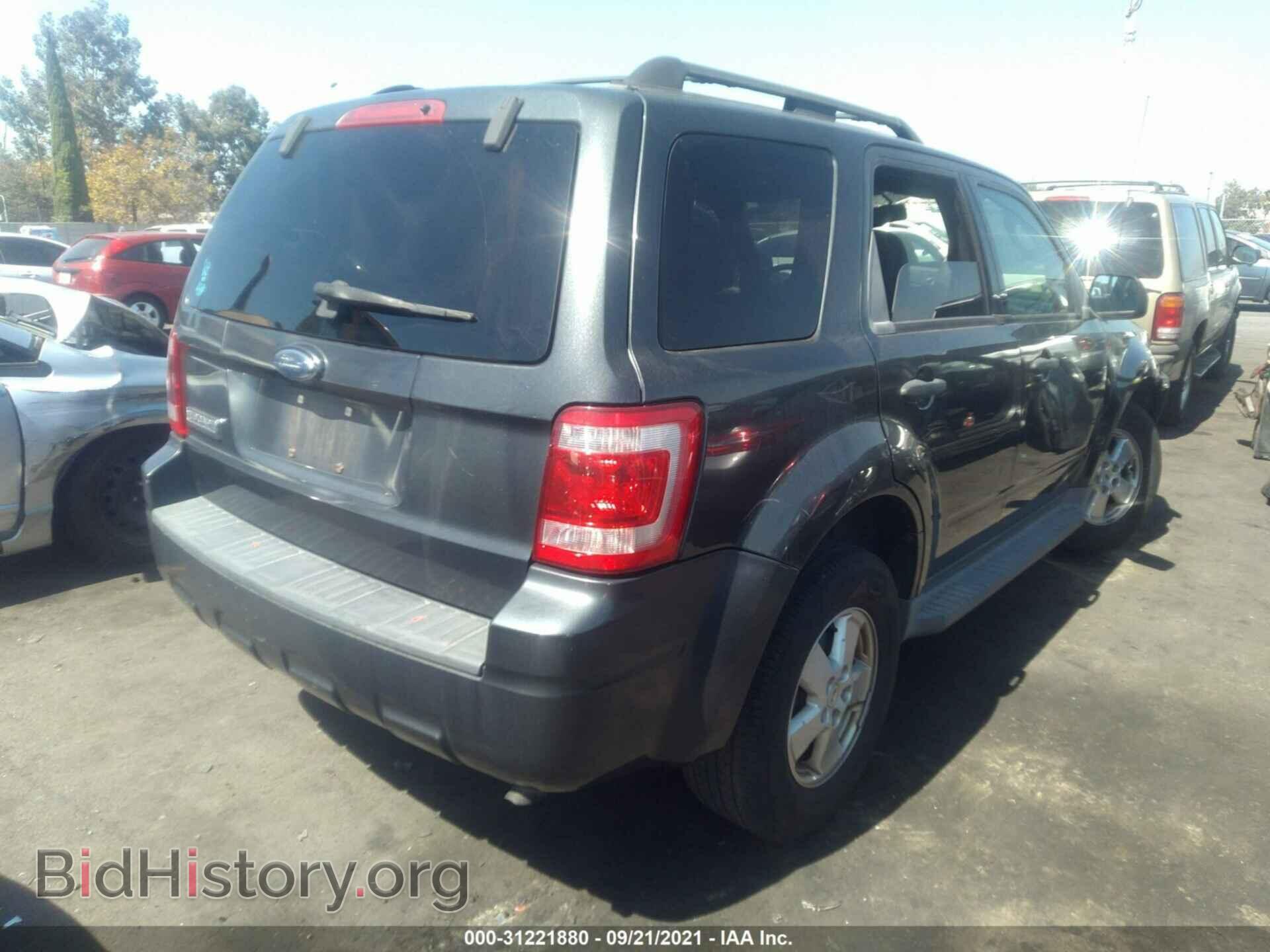 2009 FORD ESCAPE - VIN: 1FMCU03749KA88090 - Фото 4