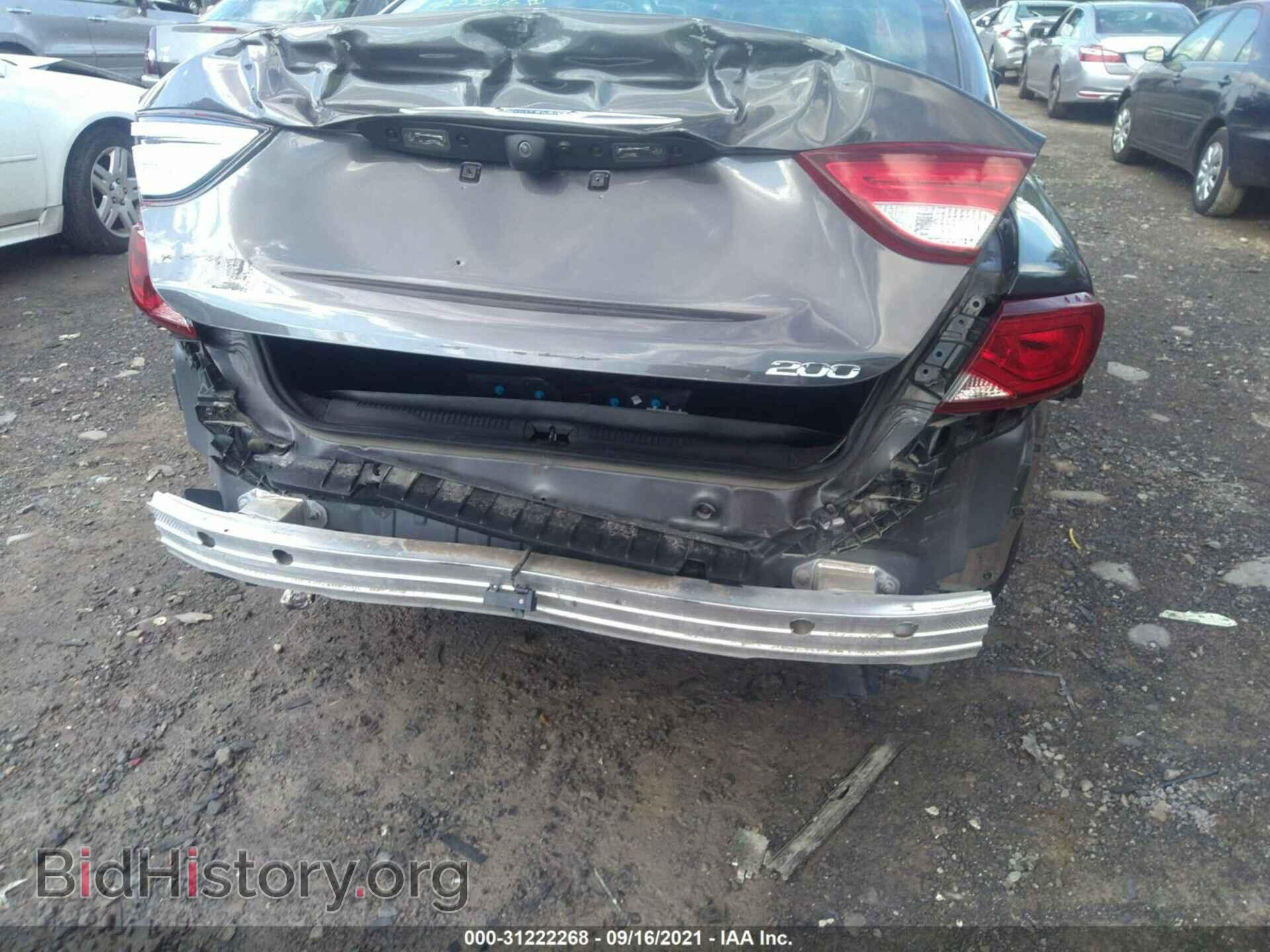 2016 CHRYSLER 200 - VIN: 1C3CCCABXGN102137 - Фото 6