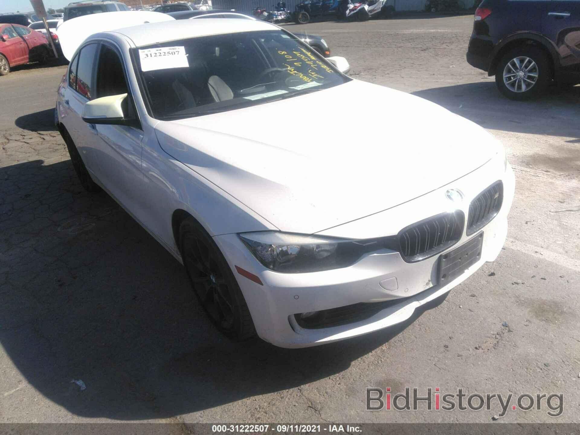 Photo WBA3B1C59F5A05844 - BMW 3 SERIES 2015