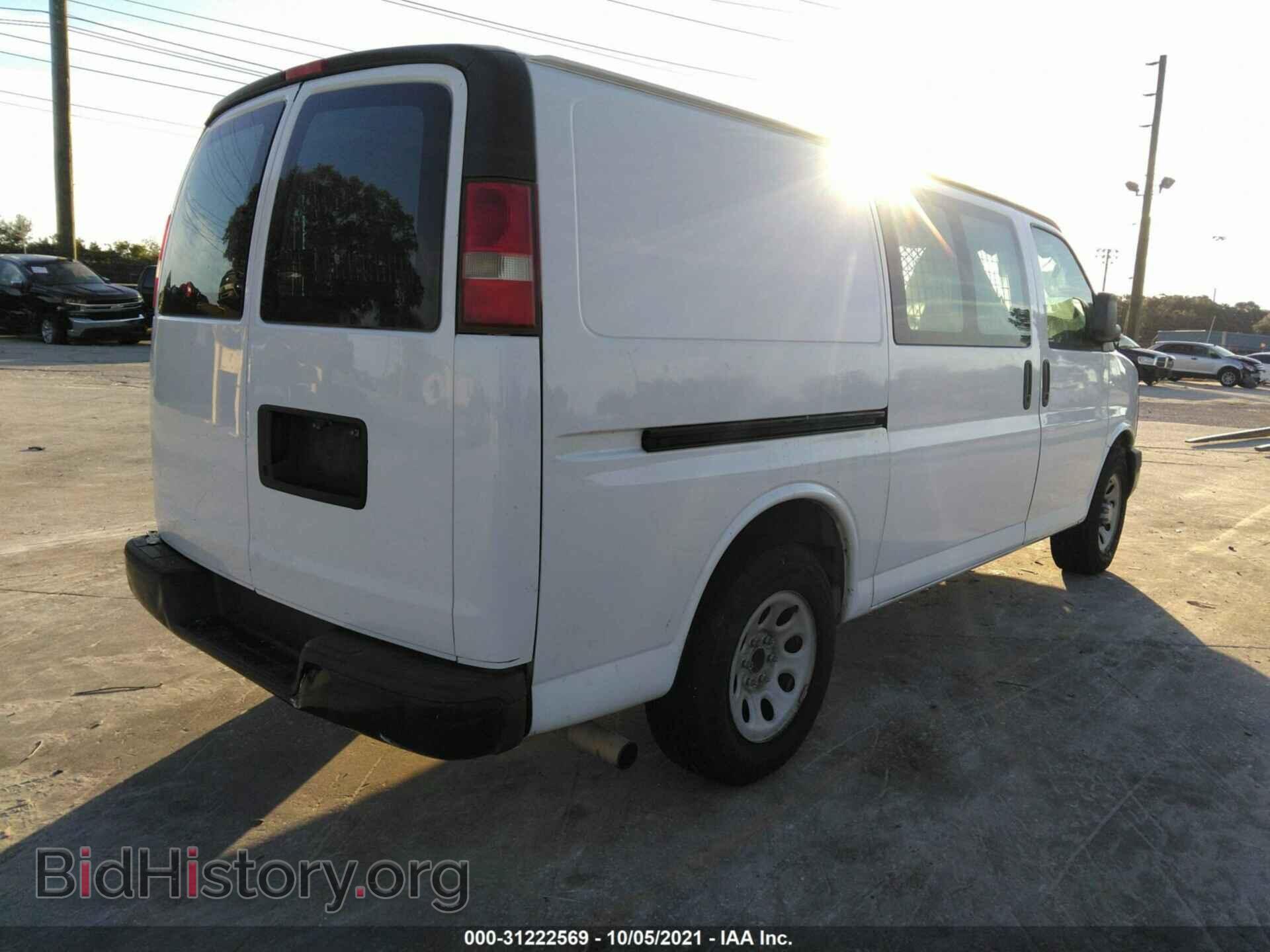 2012 CHEVROLET EXPRESS CARGO VAN - VIN: 1GCSGAFX1C1171787 - Photo 4