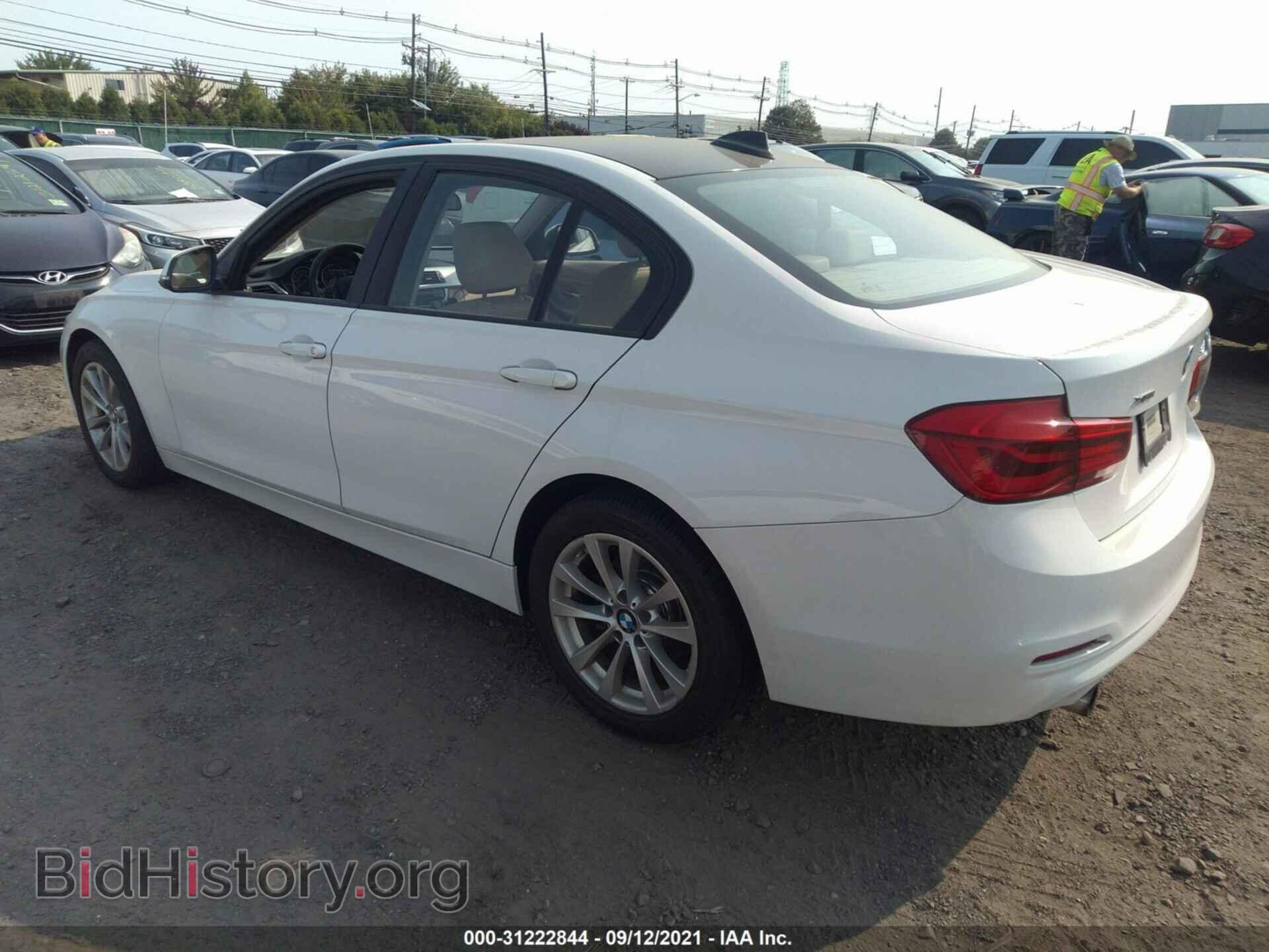 2016 BMW 3 SERIES - VIN: WBA8E5G51GNU20637 - Фото 3