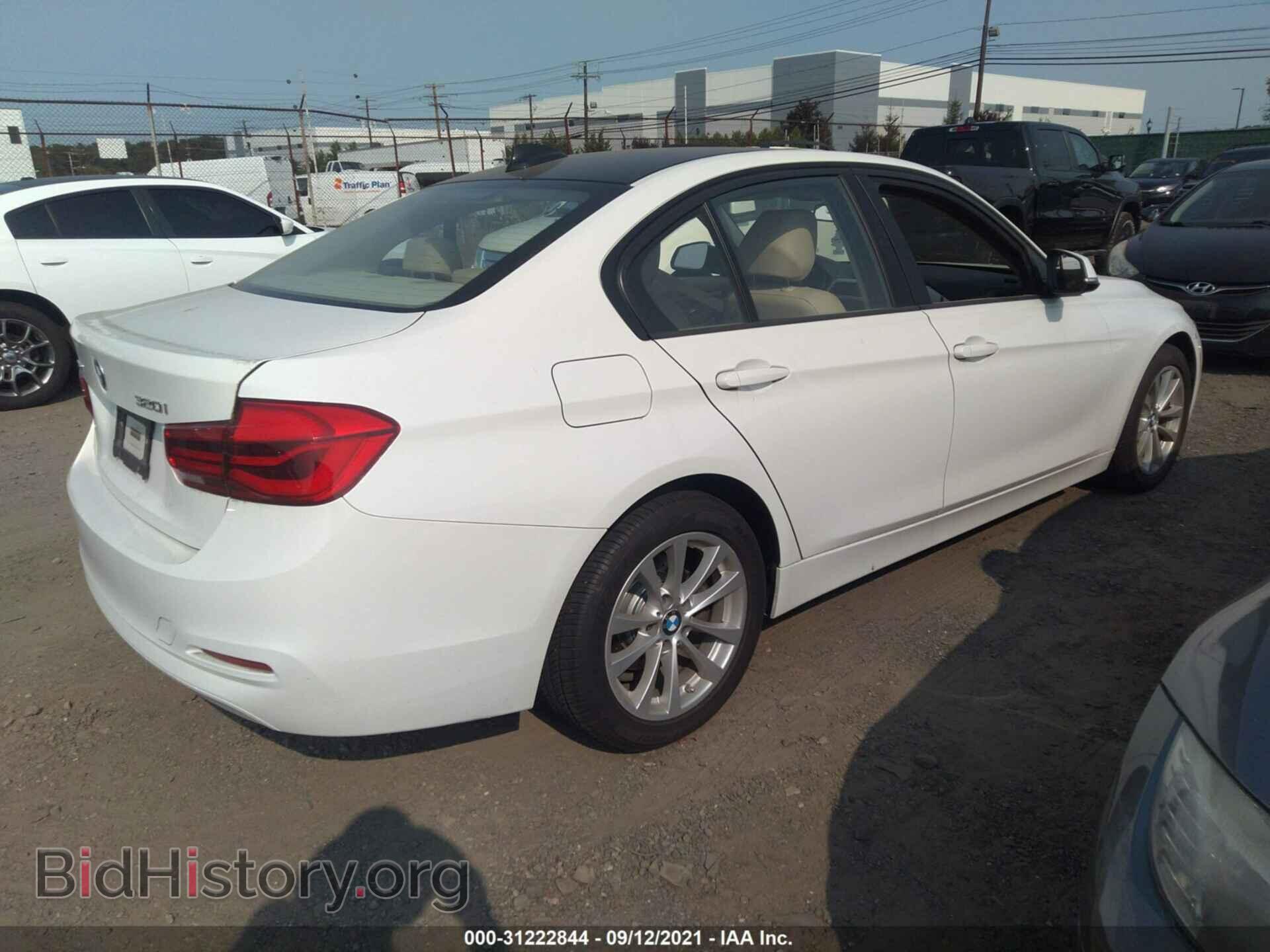 2016 BMW 3 SERIES - VIN: WBA8E5G51GNU20637 - Фото 4