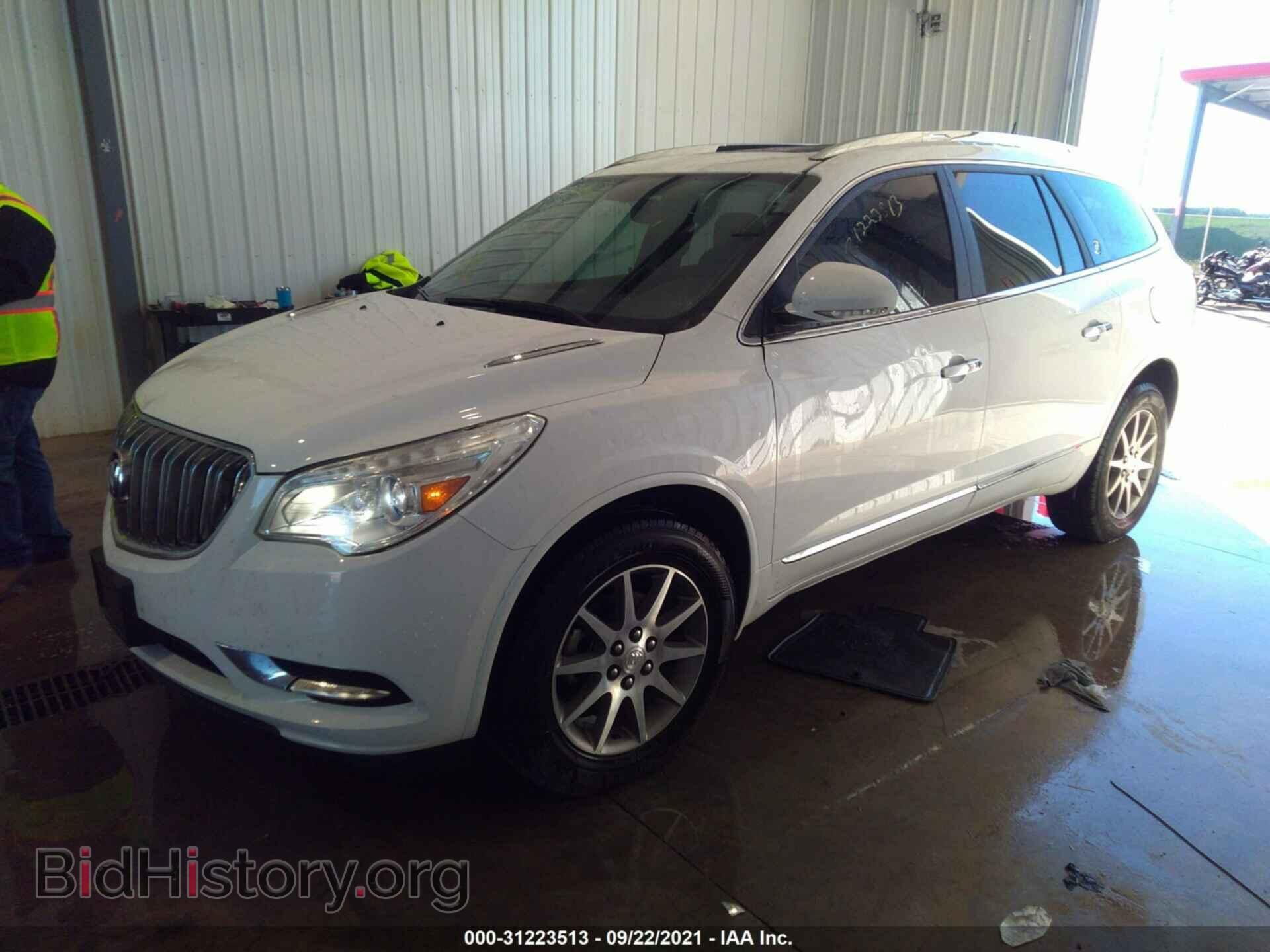 2017 BUICK ENCLAVE - VIN: 5GAKVBKD2HJ151872 - Photo 2