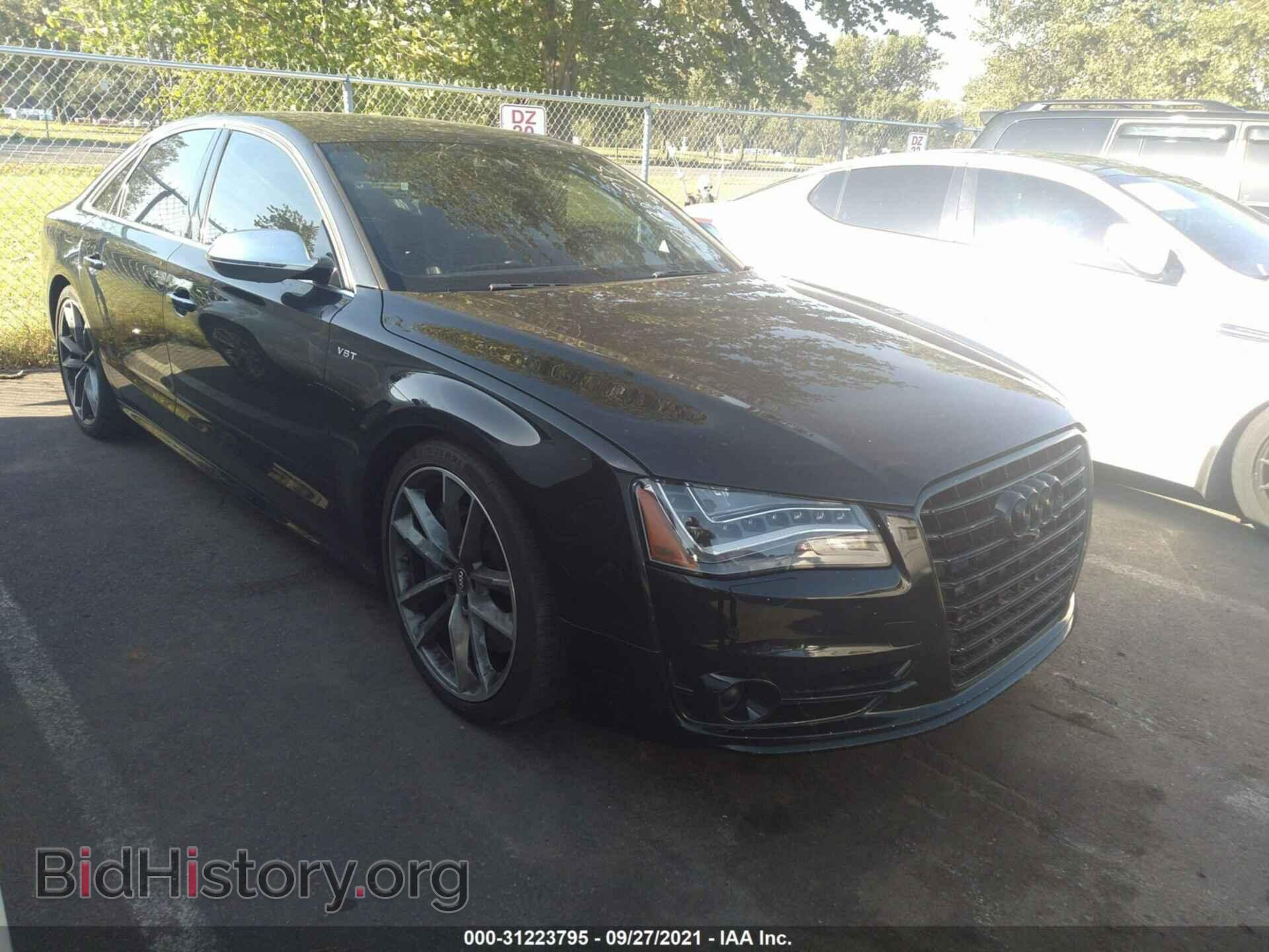 Photo WAUD2AFD5DN010735 - AUDI S8 2013