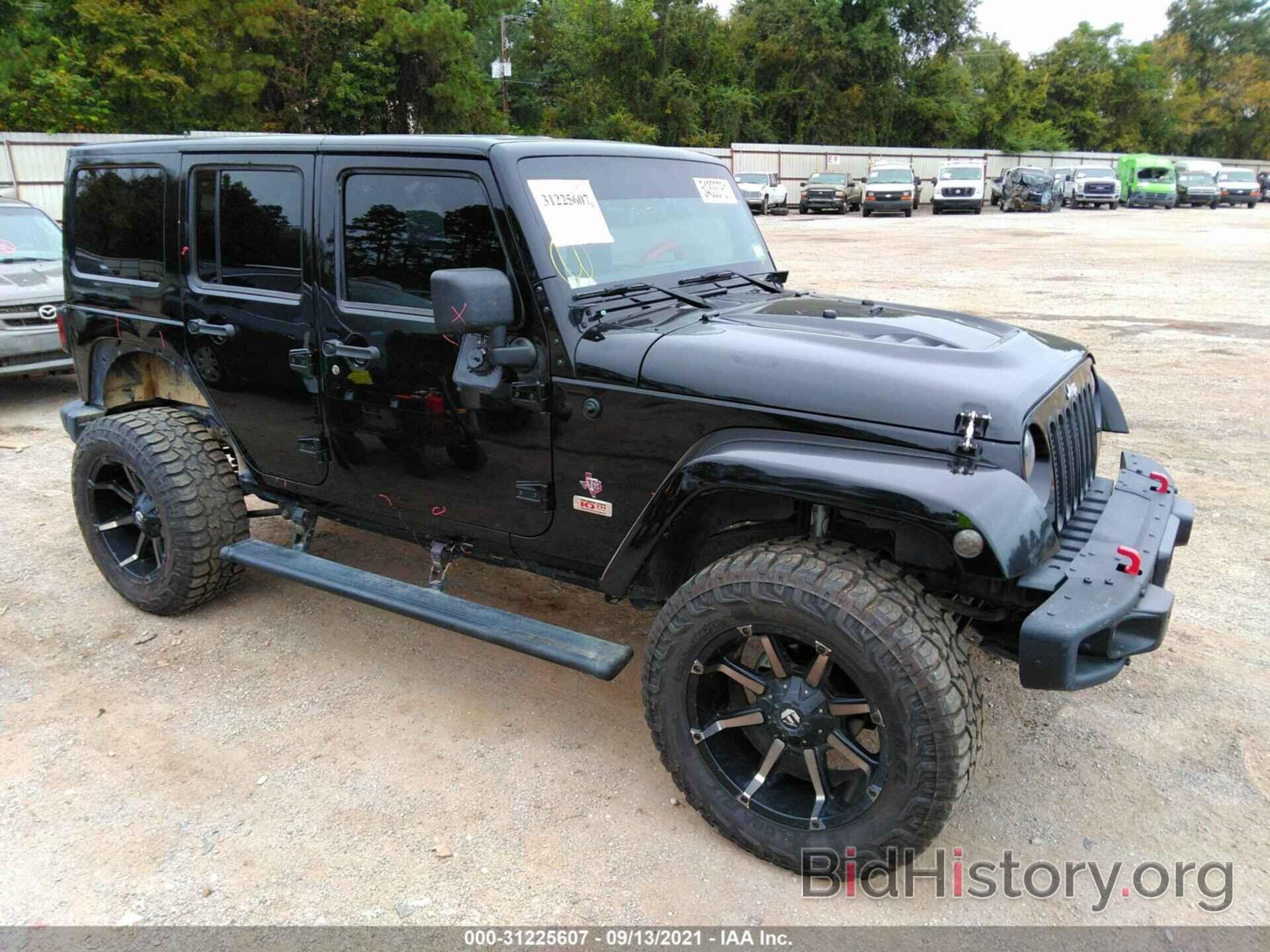 Photo 1C4HJWFG9DL664499 - JEEP WRANGLER UNLIMITED 2013