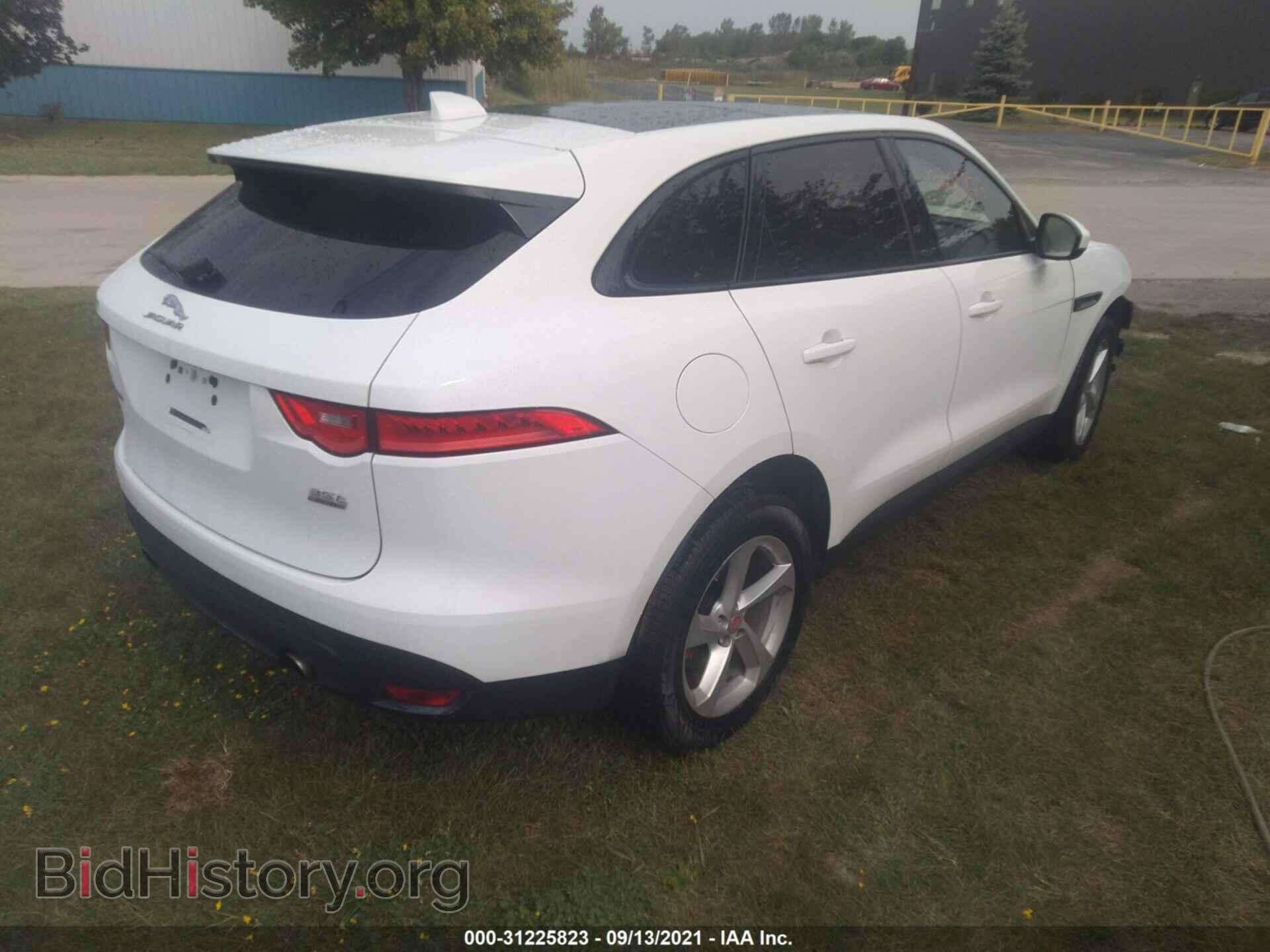 2017 JAGUAR F-PACE - VIN: SADCJ2BV6HA059675 - Фото 4