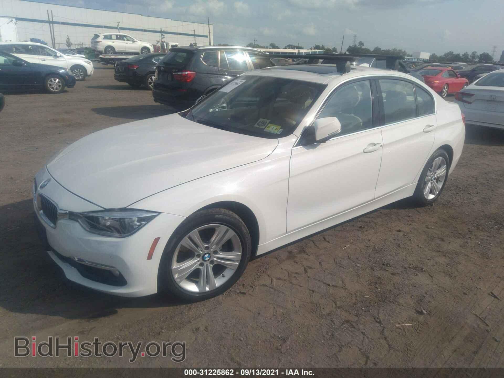 2016 BMW 3 SERIES - VIN: WBA8E3G53GNU01964 - Фото 2