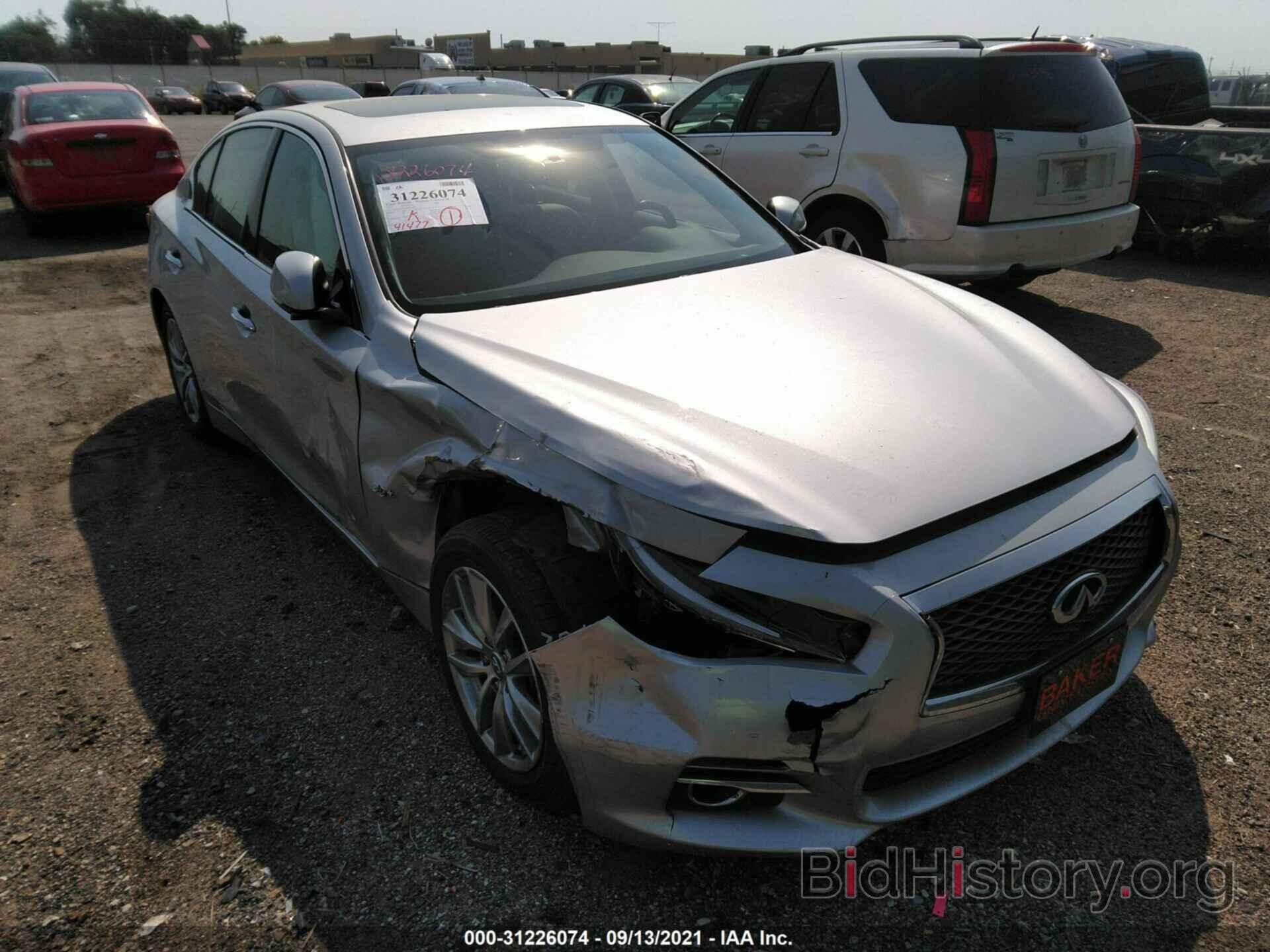 Photo JN1EV7AP3HM736949 - INFINITI Q50 2017