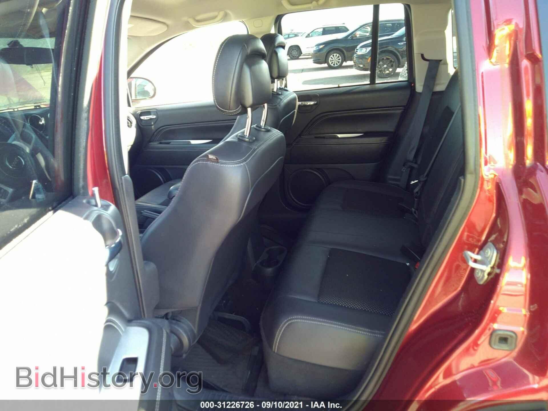 2015 JEEP COMPASS - VIN: 1C4NJDEB0FD148364 - Photo 8