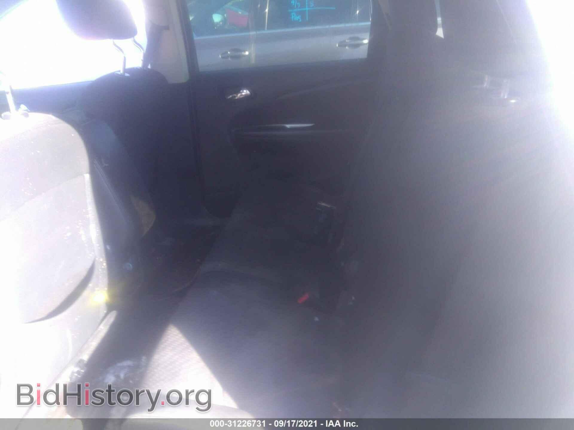 2011 DODGE JOURNEY - VIN: 3D4PH1FG7BT562522 - Фото 8