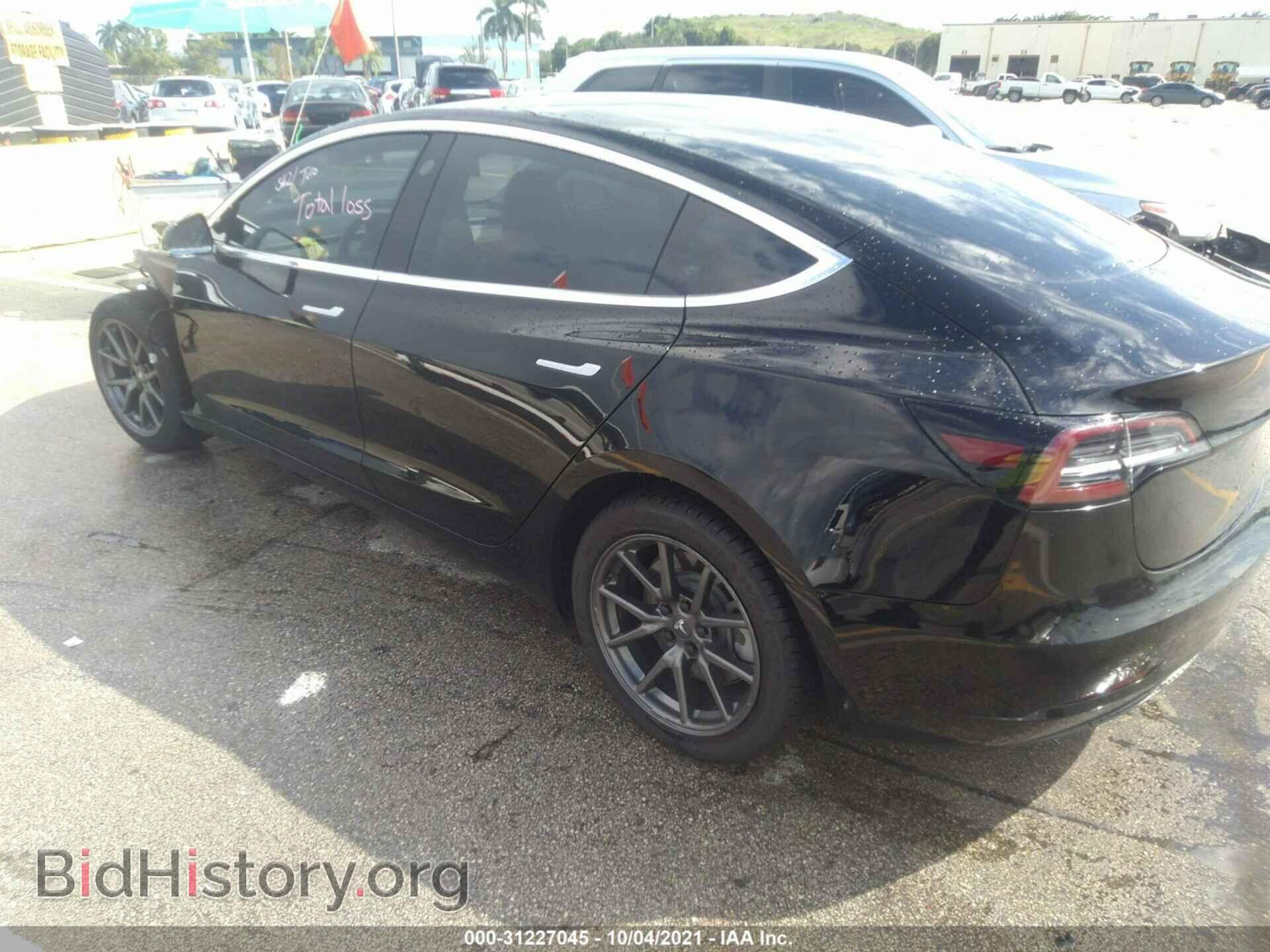 2018 TESLA MODEL 3 - VIN: 5YJ3E1EA9JF152853 - Фото 3