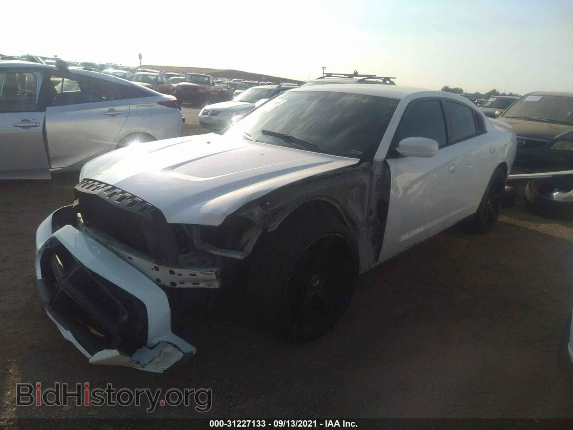 2011 DODGE CHARGER - VIN: 2B3CL3CG4BH566547 - Фото 2