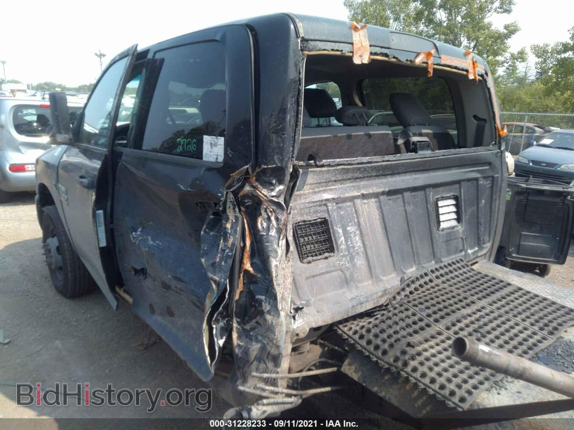 2018 RAM 3500 CHASSIS CAB - VIN: 3C7WRTCLXJG376020 - Photo 14