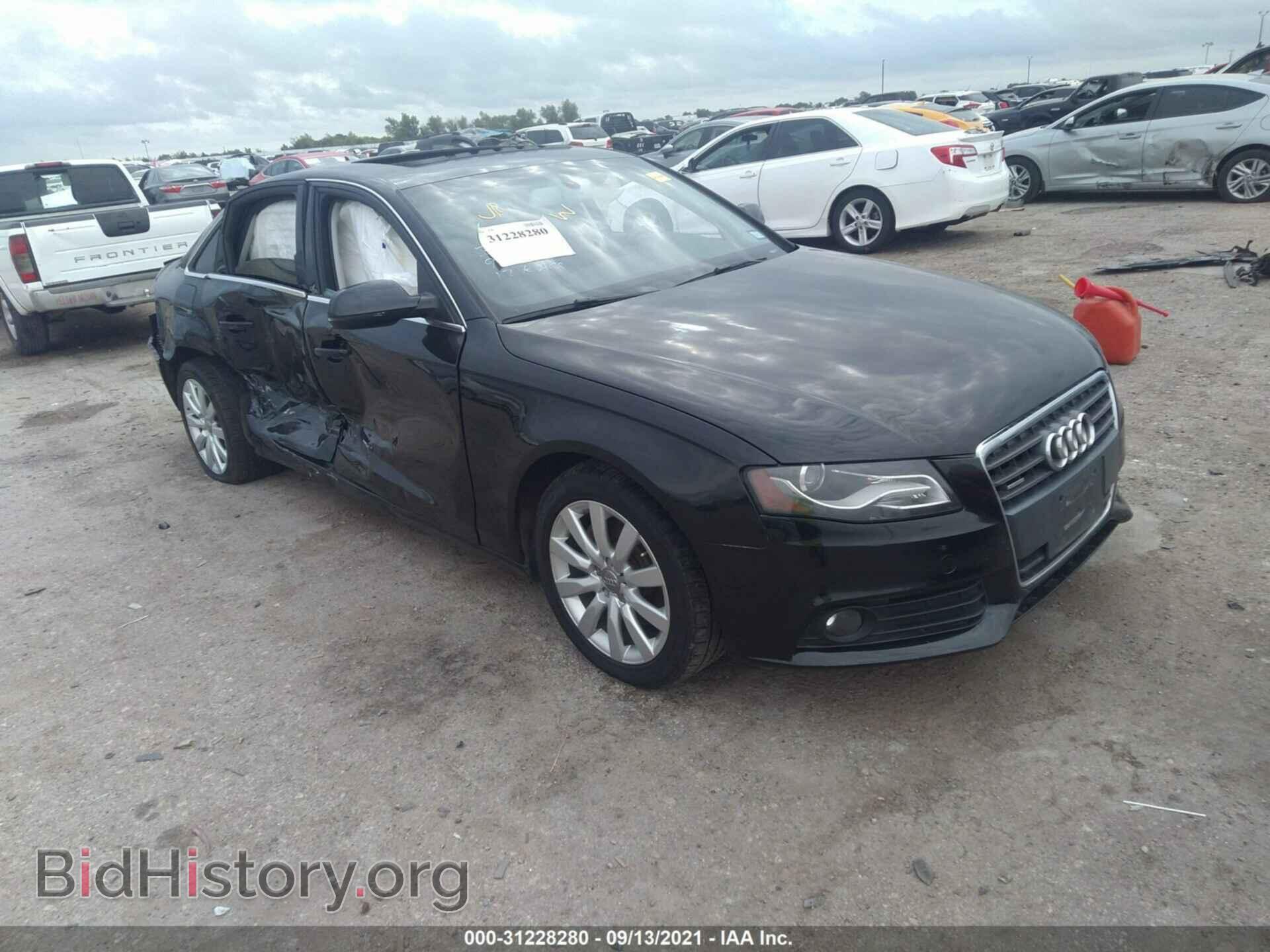 Фотография WAUFFAFL5BA062228 - AUDI A4 2011