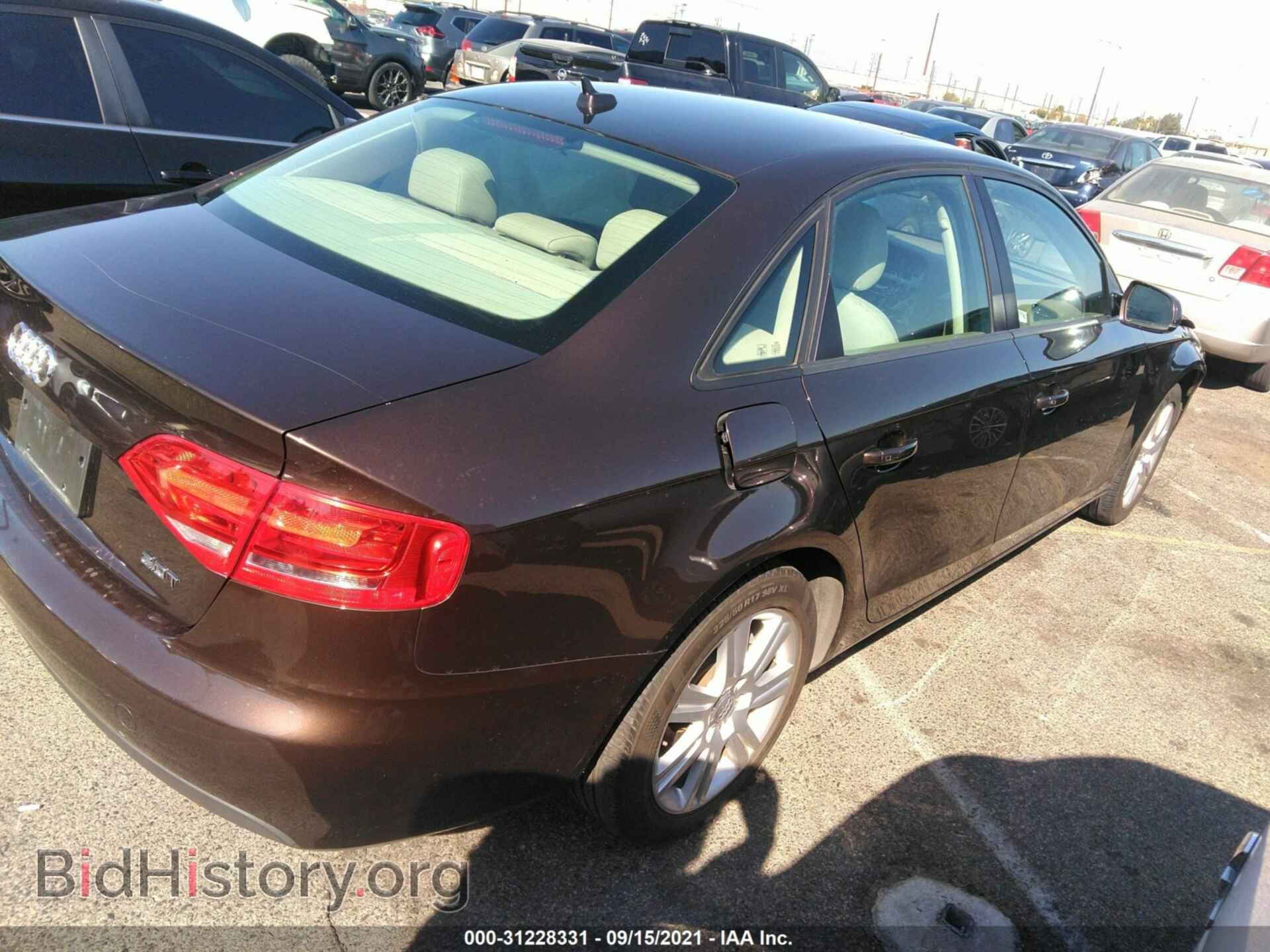 2011 AUDI A4 - VIN: WAUAFAFL9BN042227 - Фото 4
