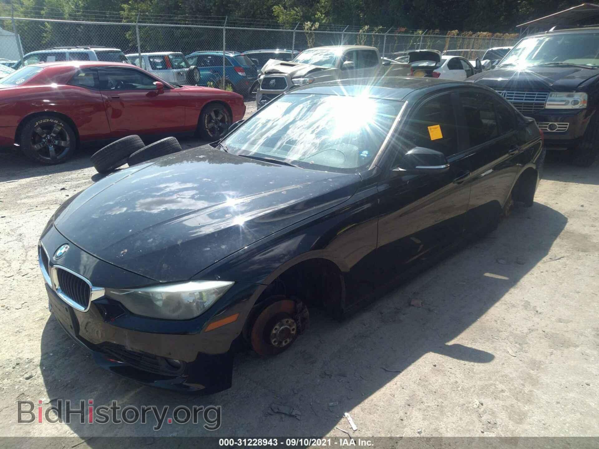 2012 BMW 3 SERIES - VIN: WBA3C1C53CF432050 - Фото 2