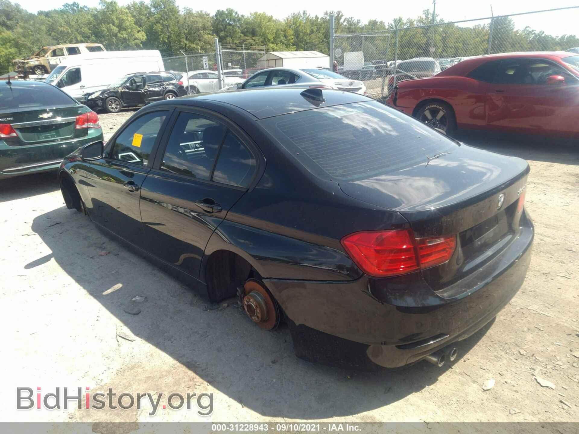2012 BMW 3 SERIES - VIN: WBA3C1C53CF432050 - Фото 3