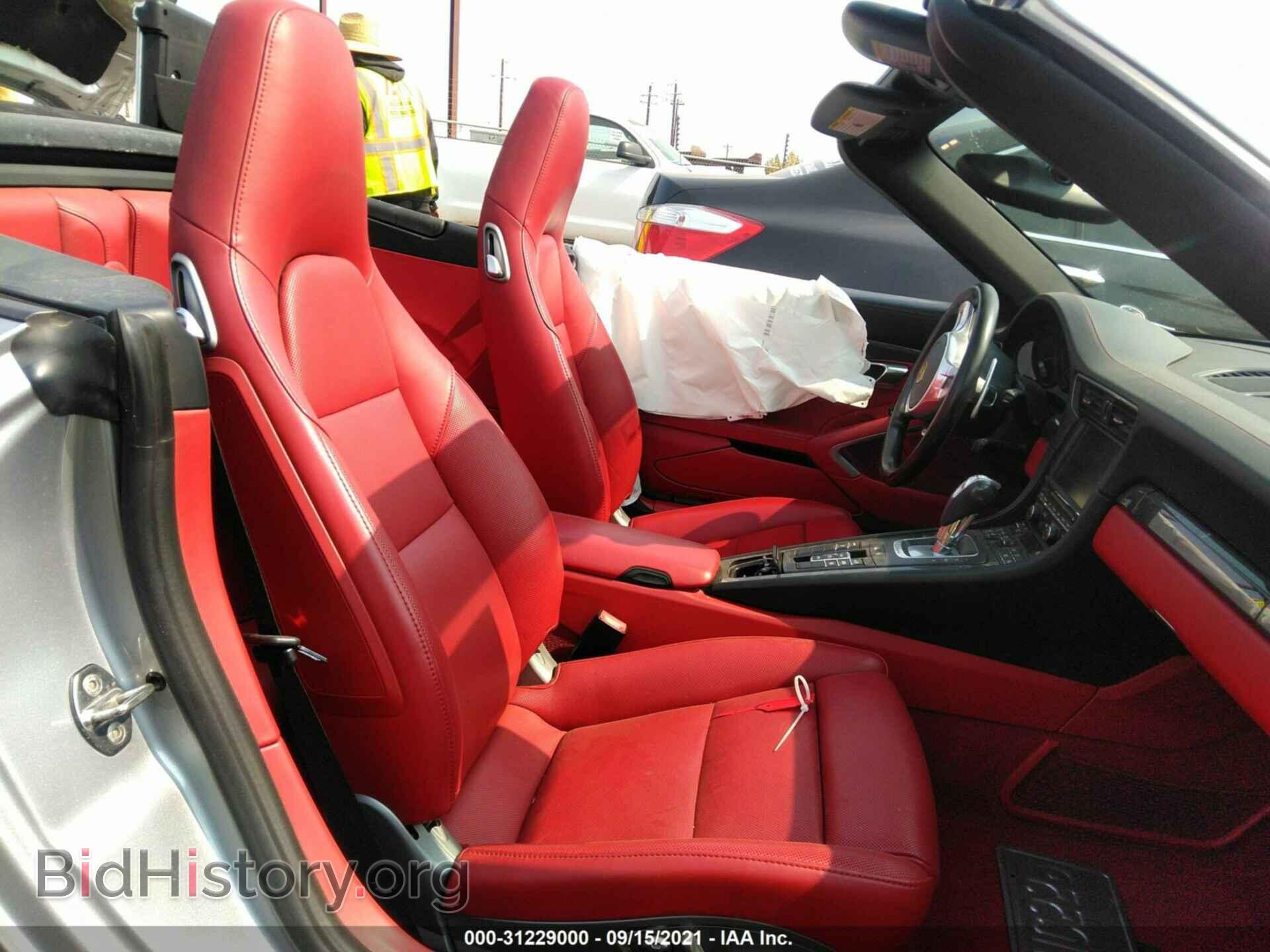 2016 PORSCHE 911 - VIN: WP0CA2A96GS141365 - Фото 5