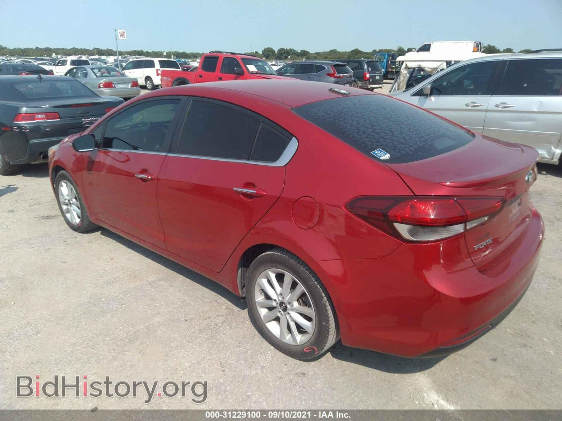 2017 KIA FORTE - VIN: 3KPFL4A70HE037766 - Фото 3