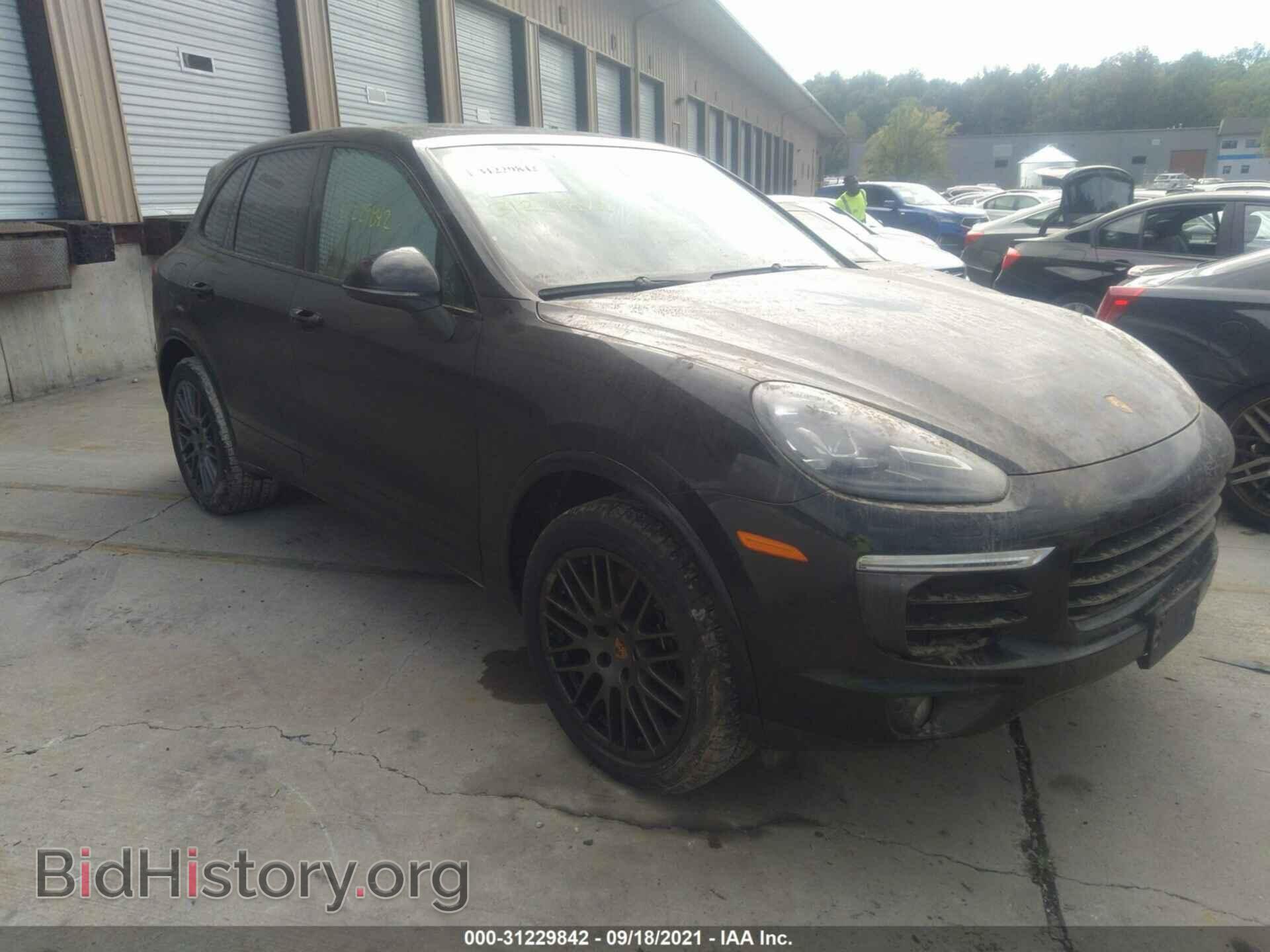 Фотография WP1AA2A29HKA84041 - PORSCHE CAYENNE 2017