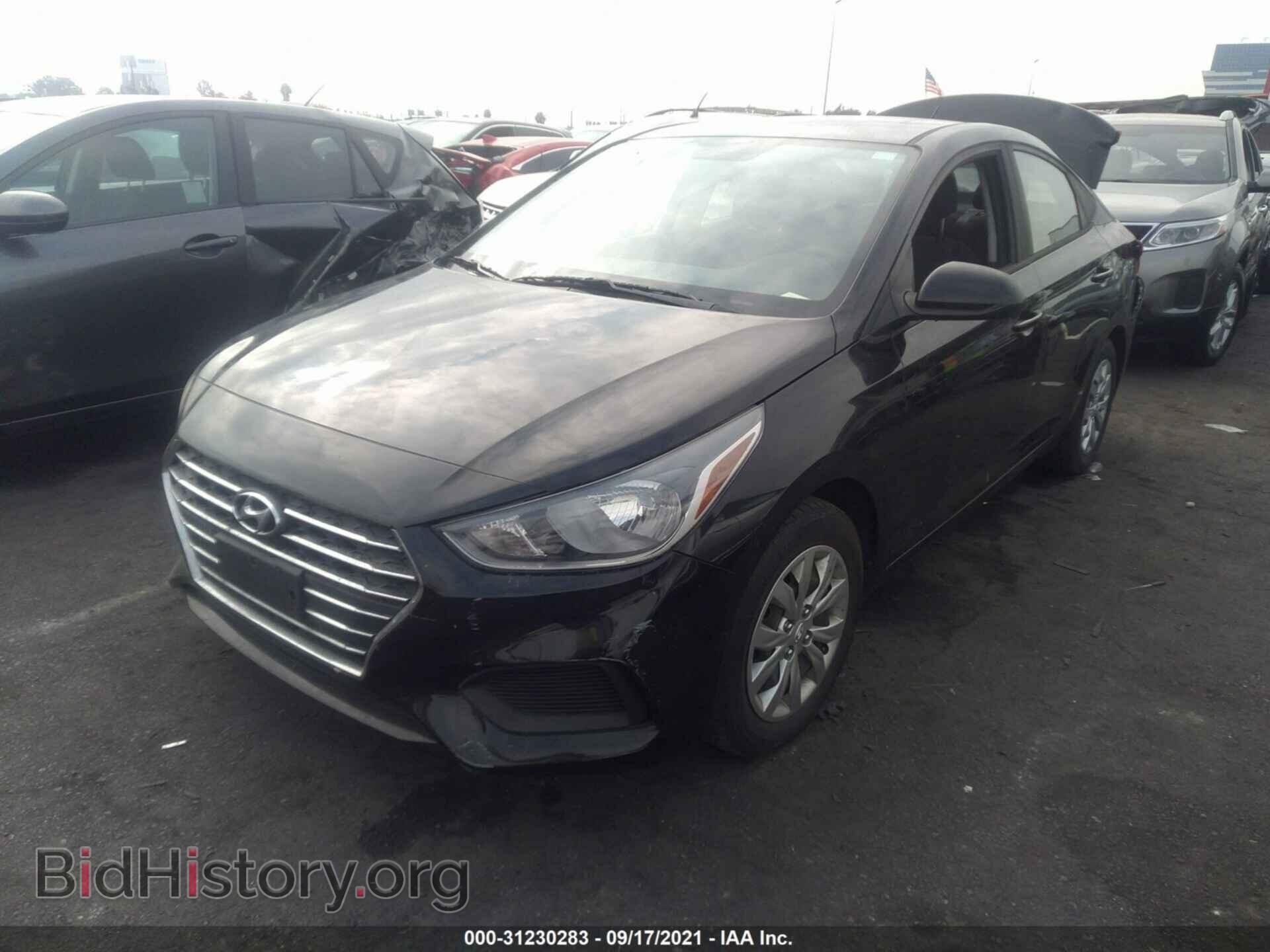 2019 HYUNDAI ACCENT - VIN: 3KPC24A3XKE047098 - Фото 2