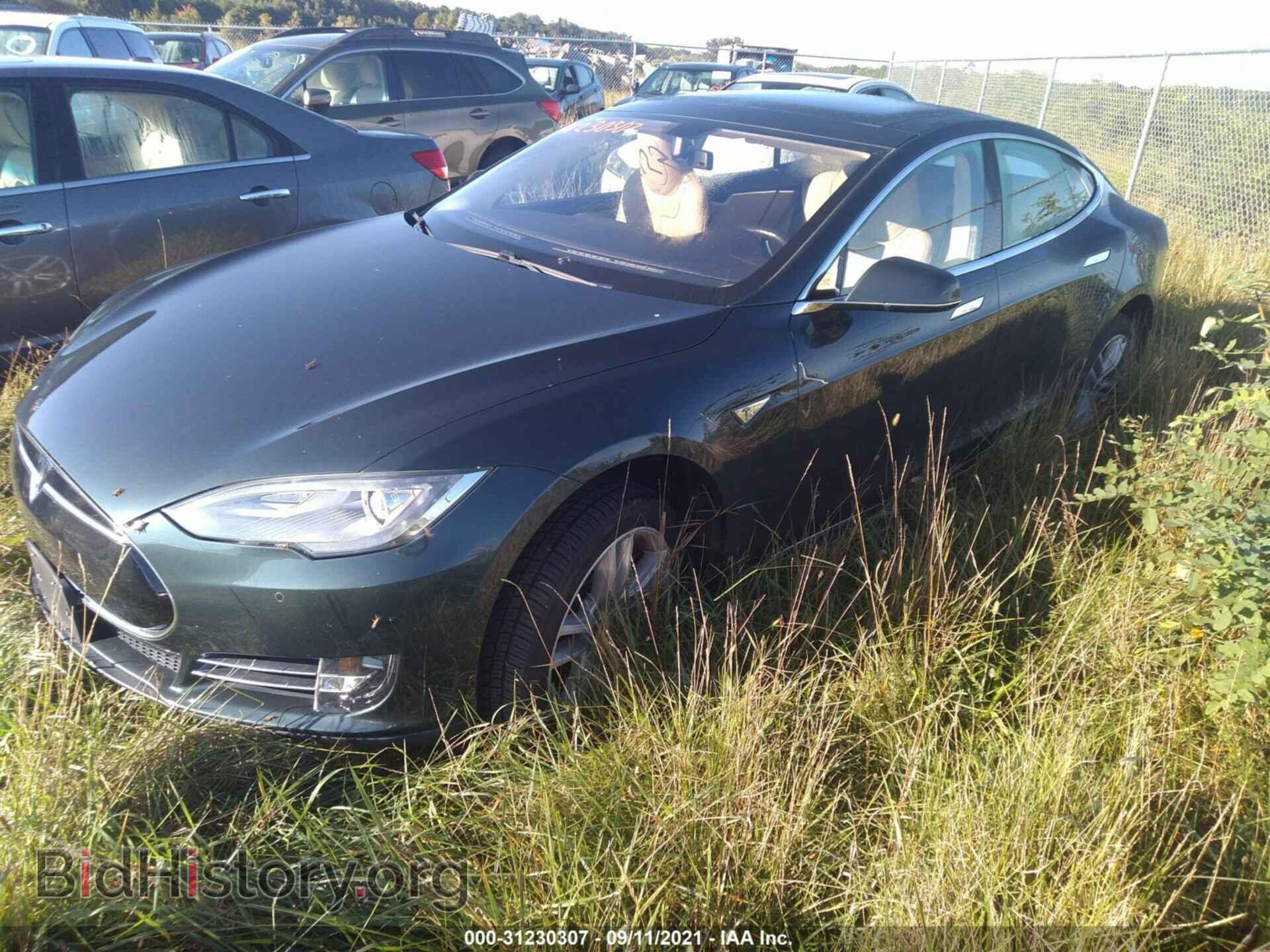 2014 TESLA MODEL S - VIN: 5YJSA1H11EFP42439 - Photo 2