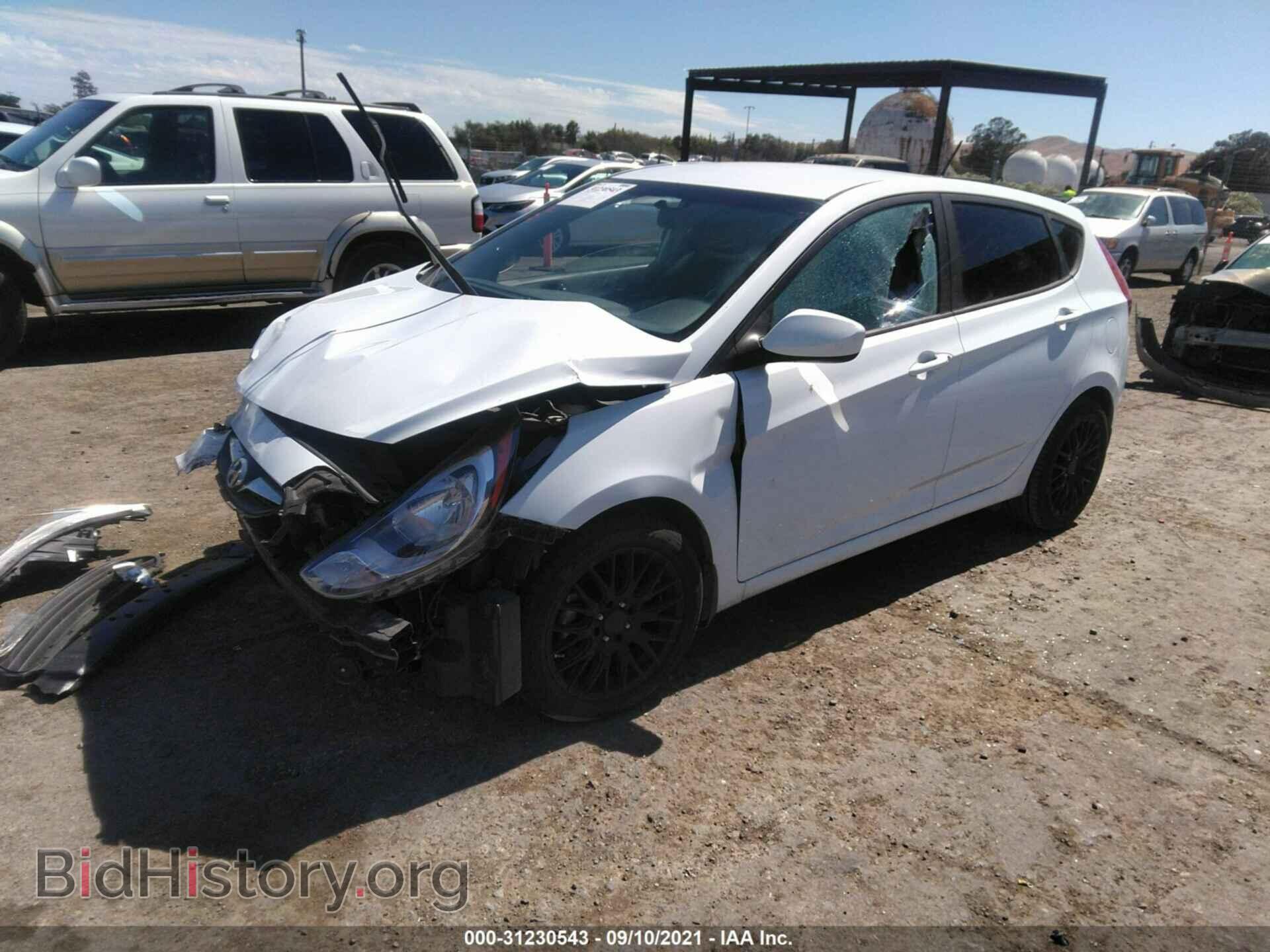 2014 HYUNDAI ACCENT - VIN: KMHCT5AE3EU151793 - Фото 2