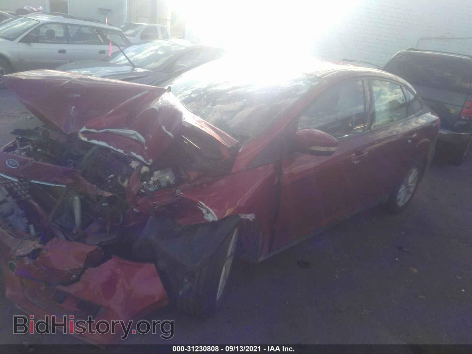 2017 FORD FOCUS - VIN: 1FADP3F25HL237400 - Фото 2