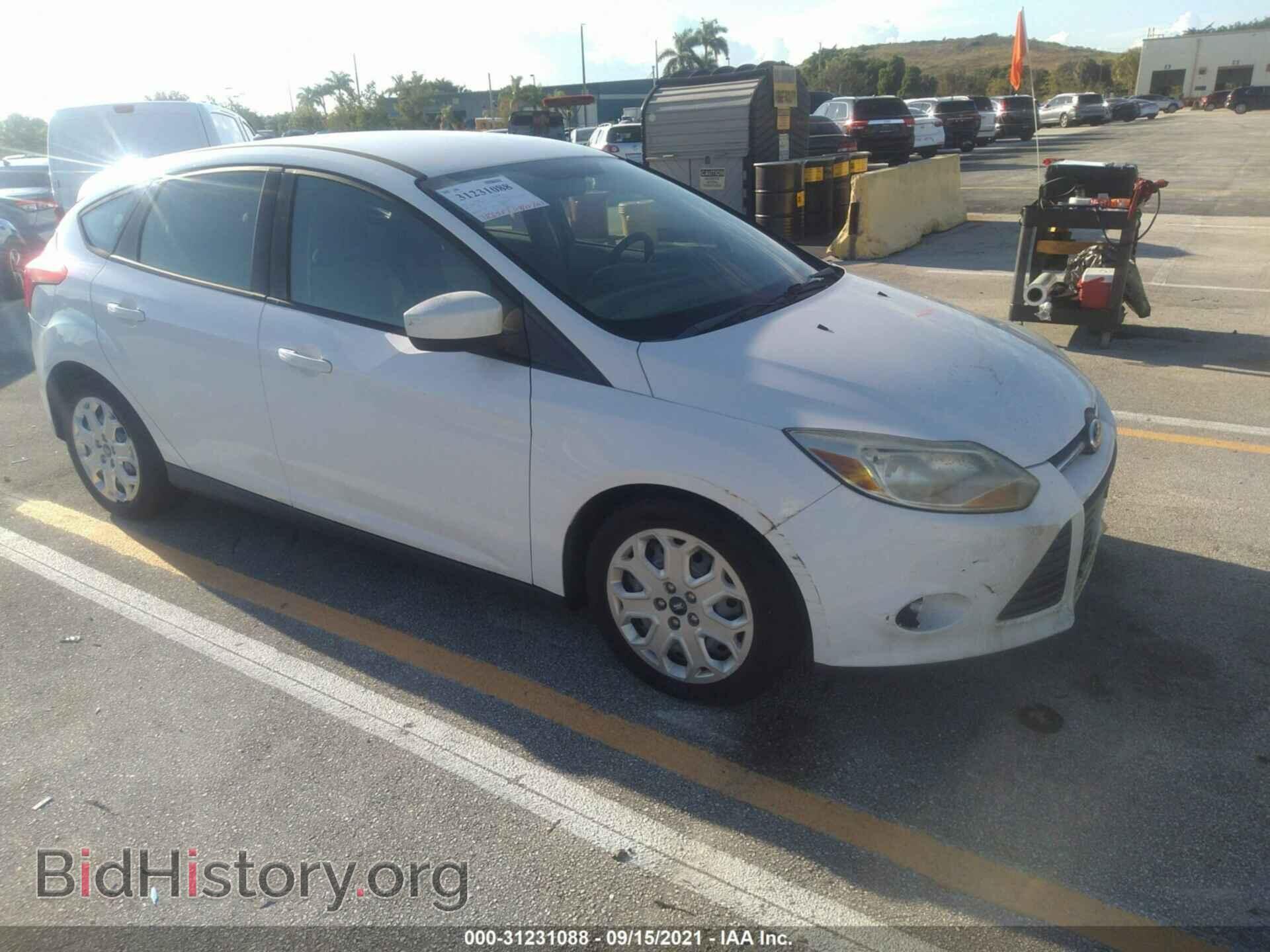 Фотография 1FAHP3K28CL252294 - FORD FOCUS 2012