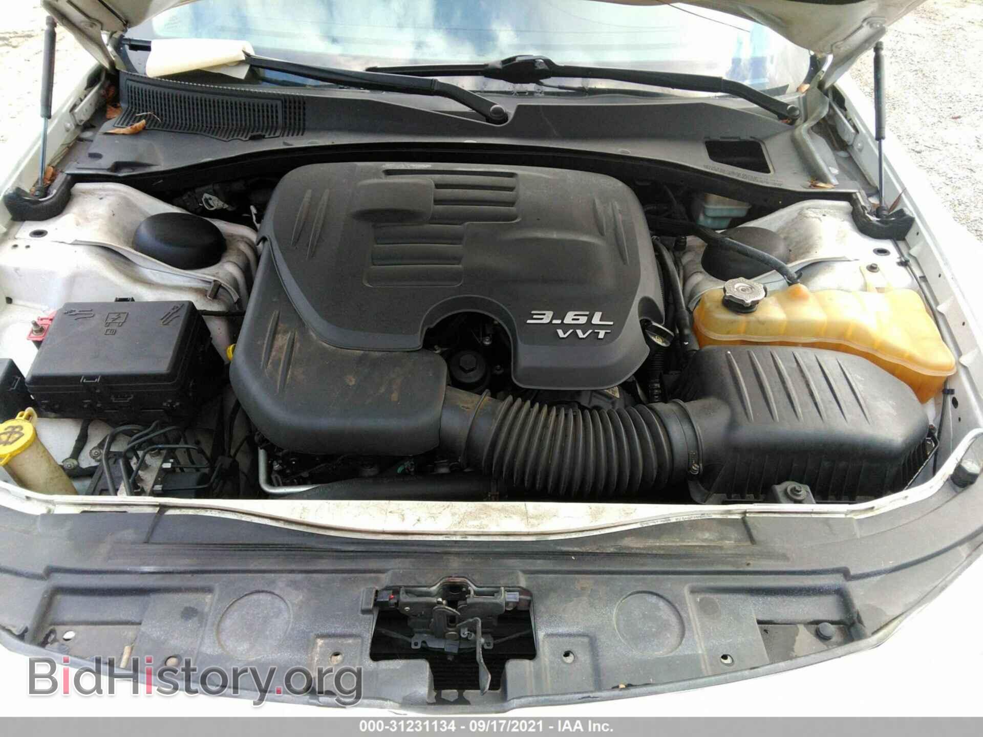 2012 CHRYSLER 300 - VIN: 2C3CCACG2CH143927 - Photo 10