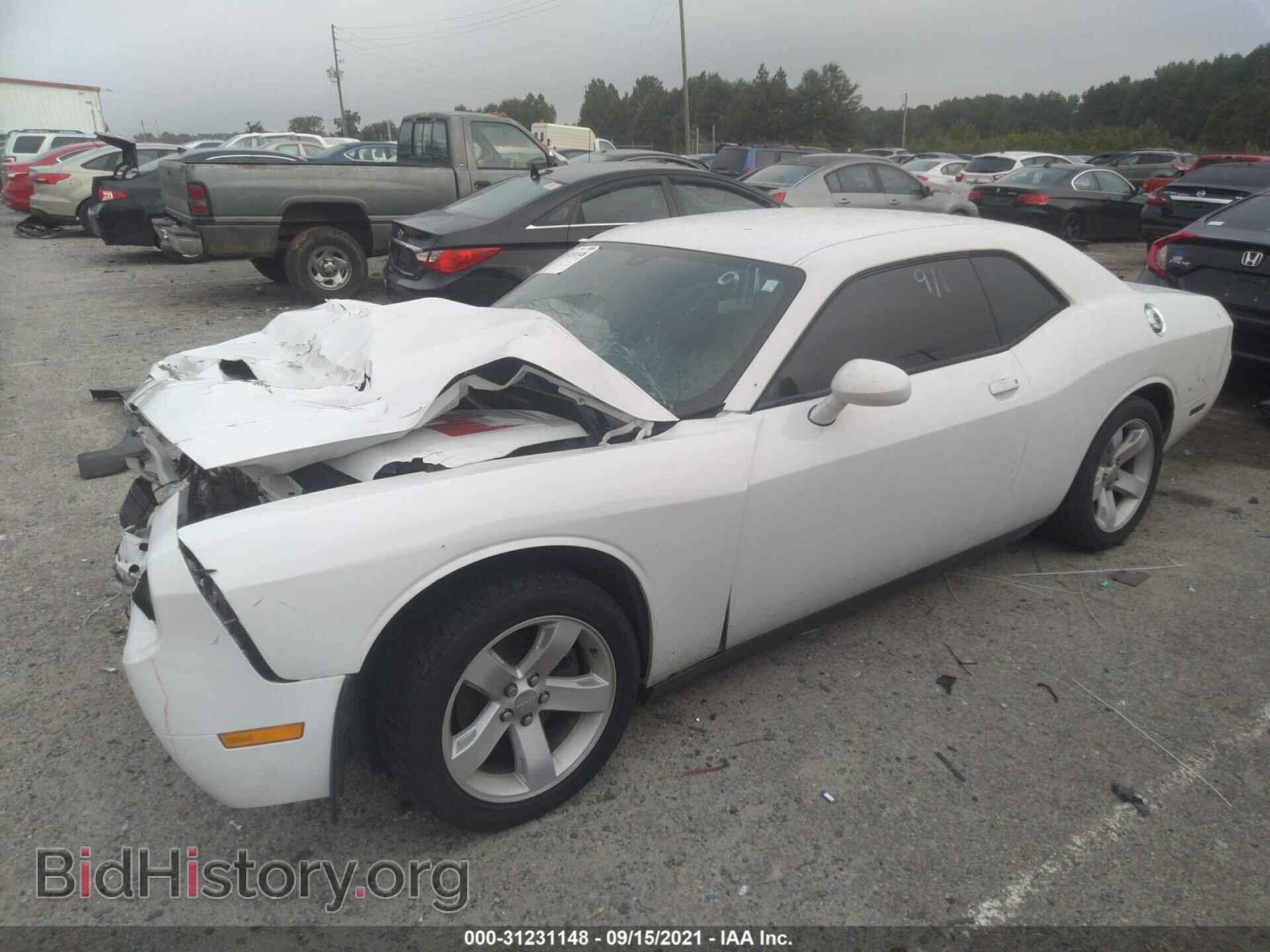 2014 DODGE CHALLENGER - VIN: 2C3CDYAGXEH196418 - Photo 2