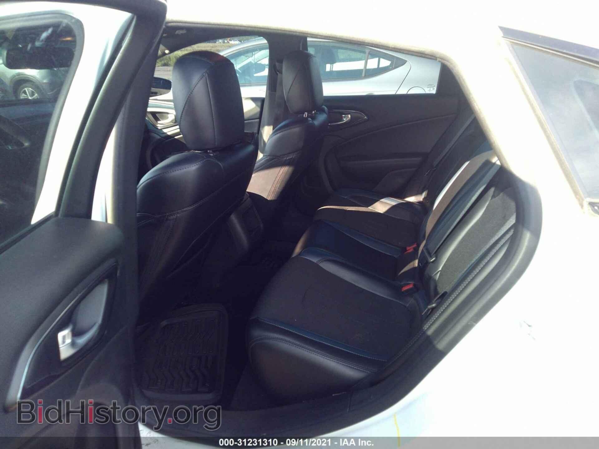 2016 CHRYSLER 200 - VIN: 1C3CCCBB1GN118774 - Photo 8