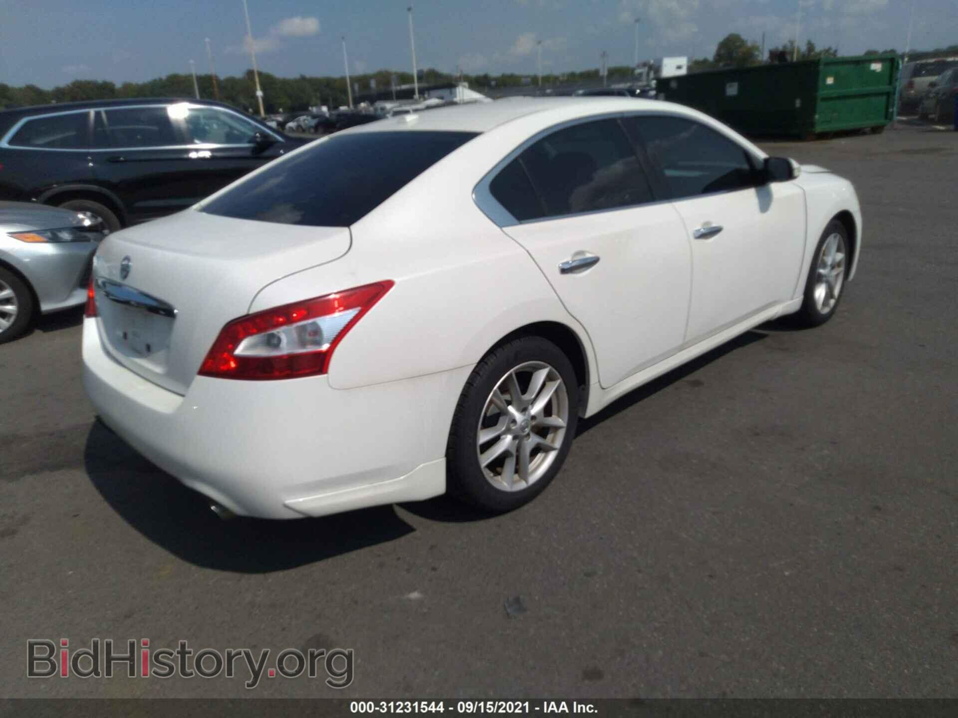 2009 NISSAN MAXIMA - VIN: 1N4AA51E19C830965 - Фото 4