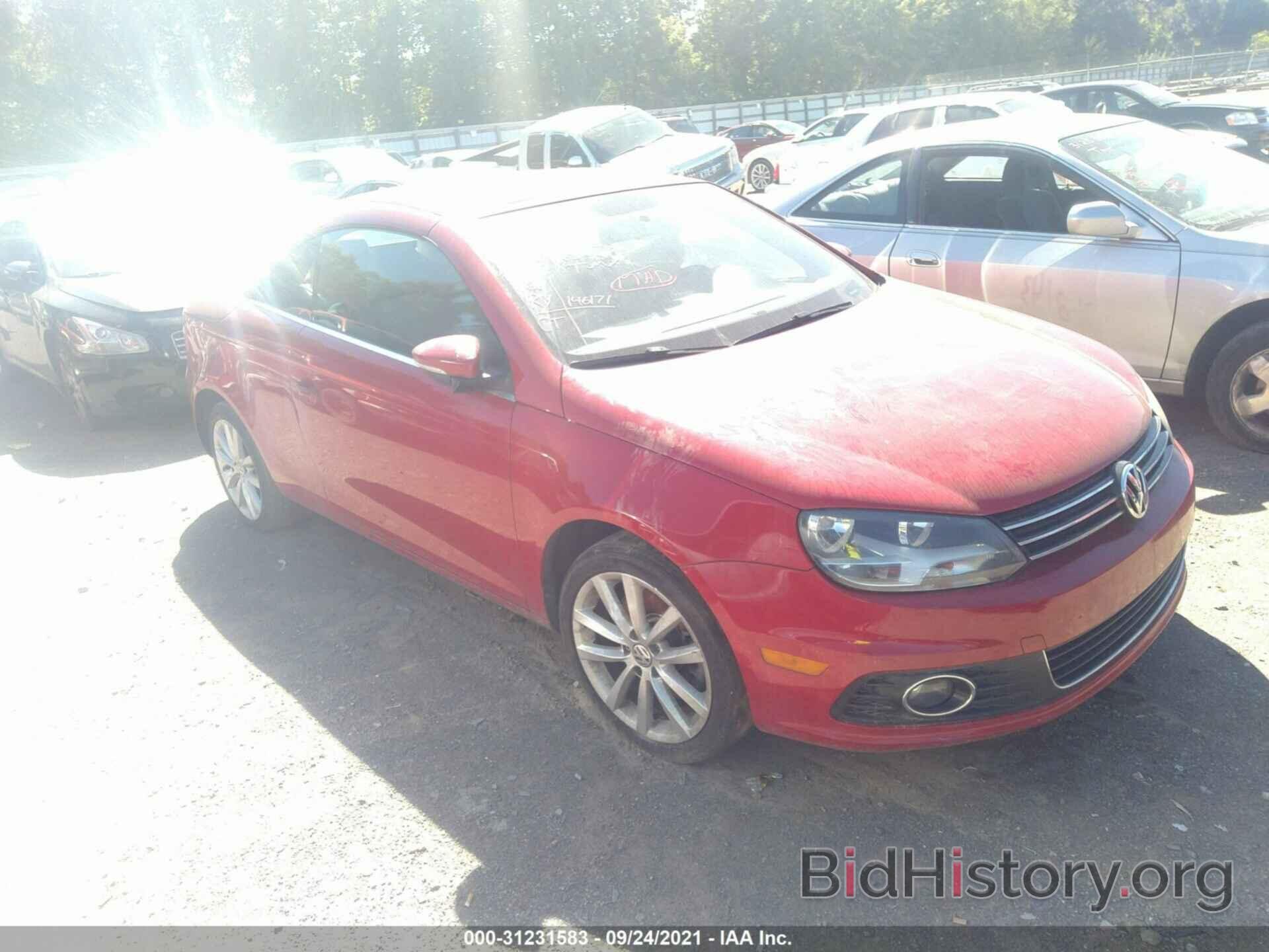 Фотография WVWBW8AH0DV003273 - VOLKSWAGEN EOS 2013