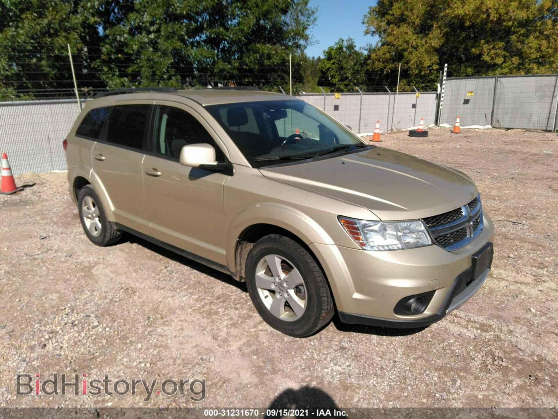 Photo 3D4PH1FG0BT555220 - DODGE JOURNEY 2011