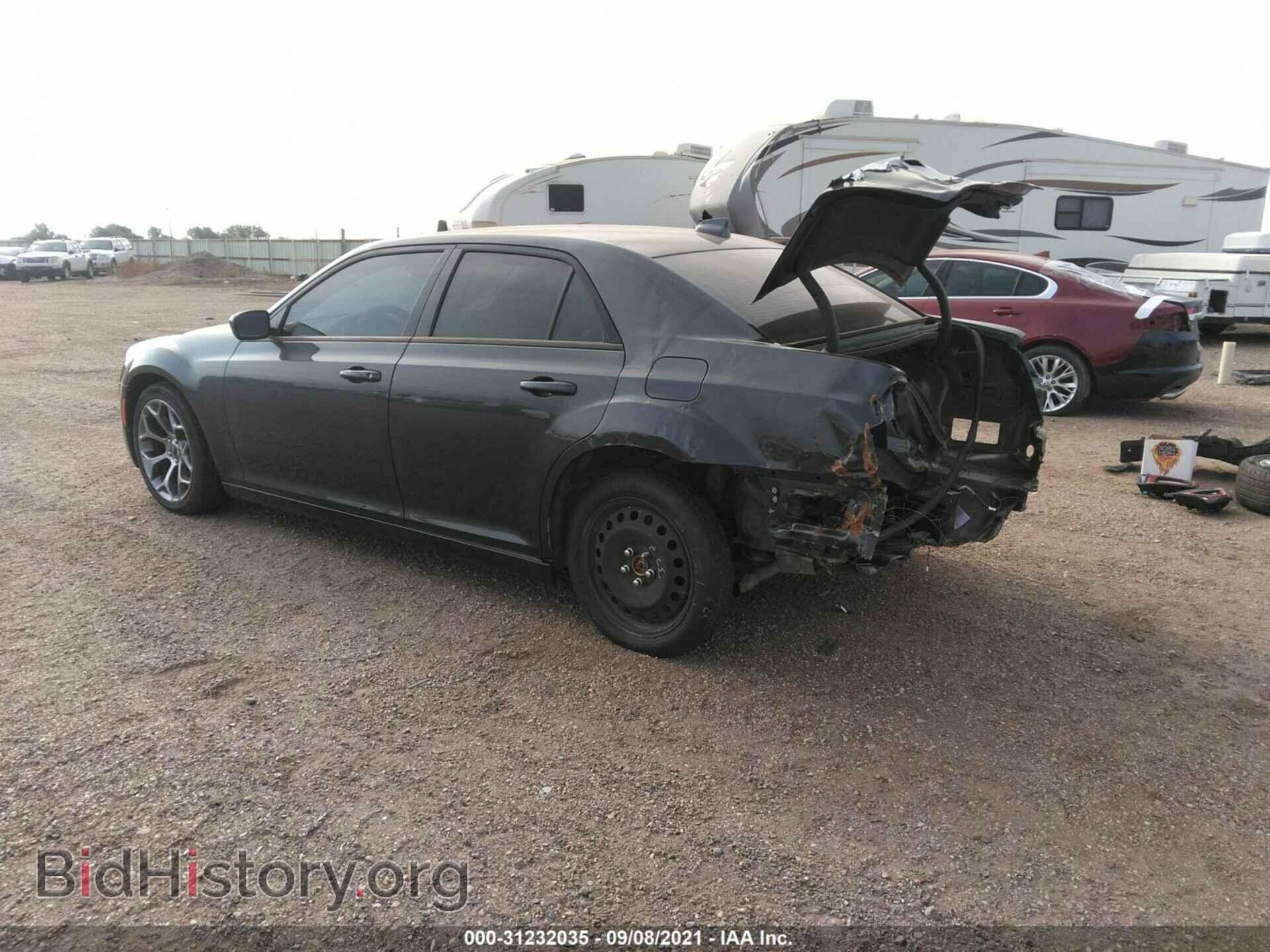 2018 CHRYSLER 300 - VIN: 2C3CCAAG4JH308201 - Фото 3