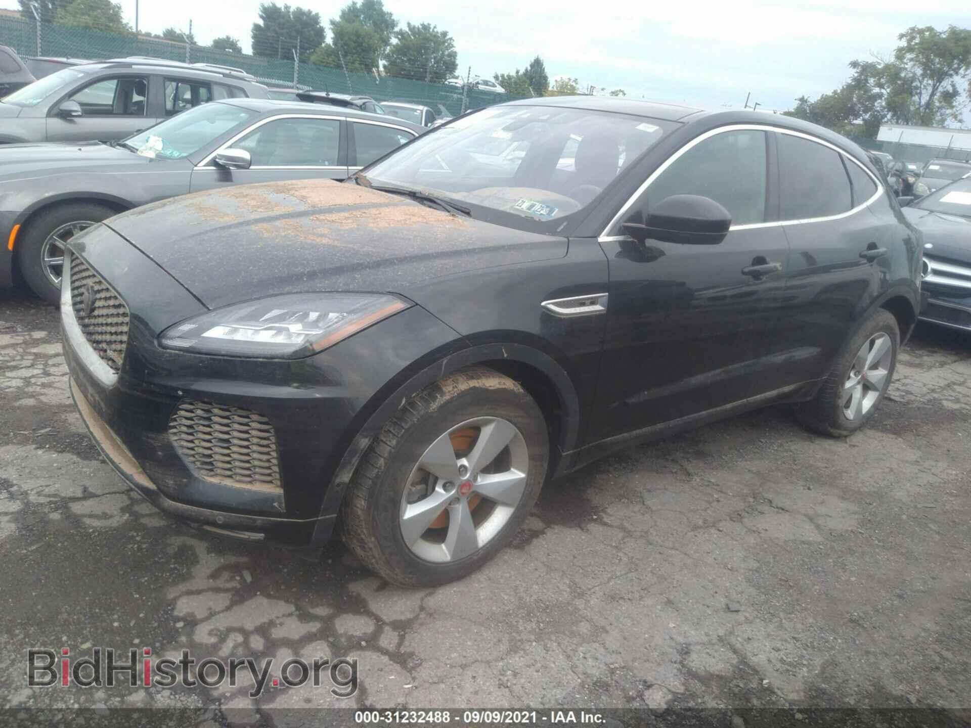 2018 JAGUAR E-PACE - VIN: SADFT2GX9J1Z31077 - Photo 2