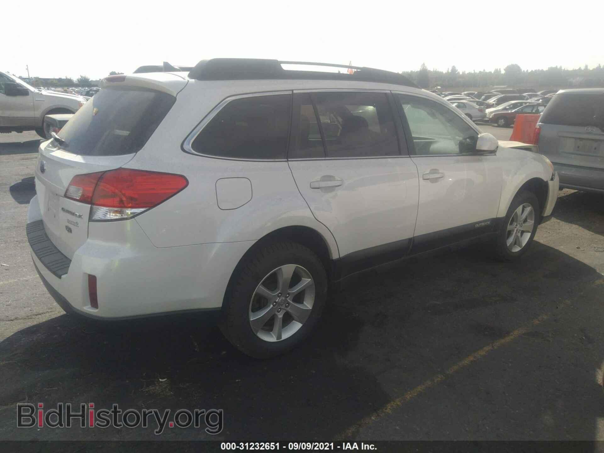 2014 SUBARU OUTBACK - VIN: 4S4BRBLC7E3238901 - Фото 4