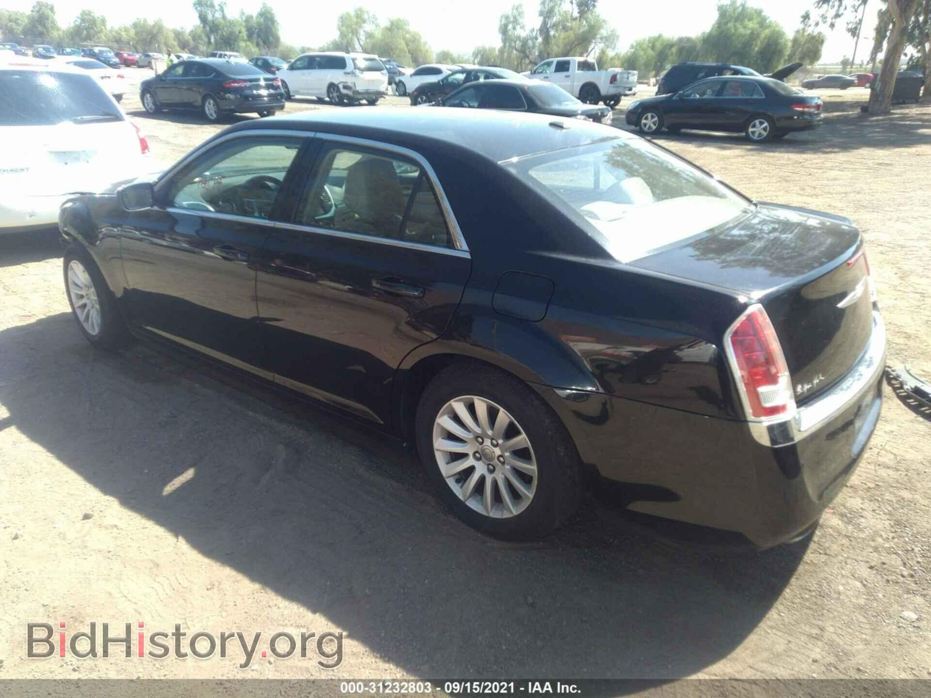 2013 CHRYSLER 300 - VIN: 2C3CCAAG8DH556522 - Photo 3