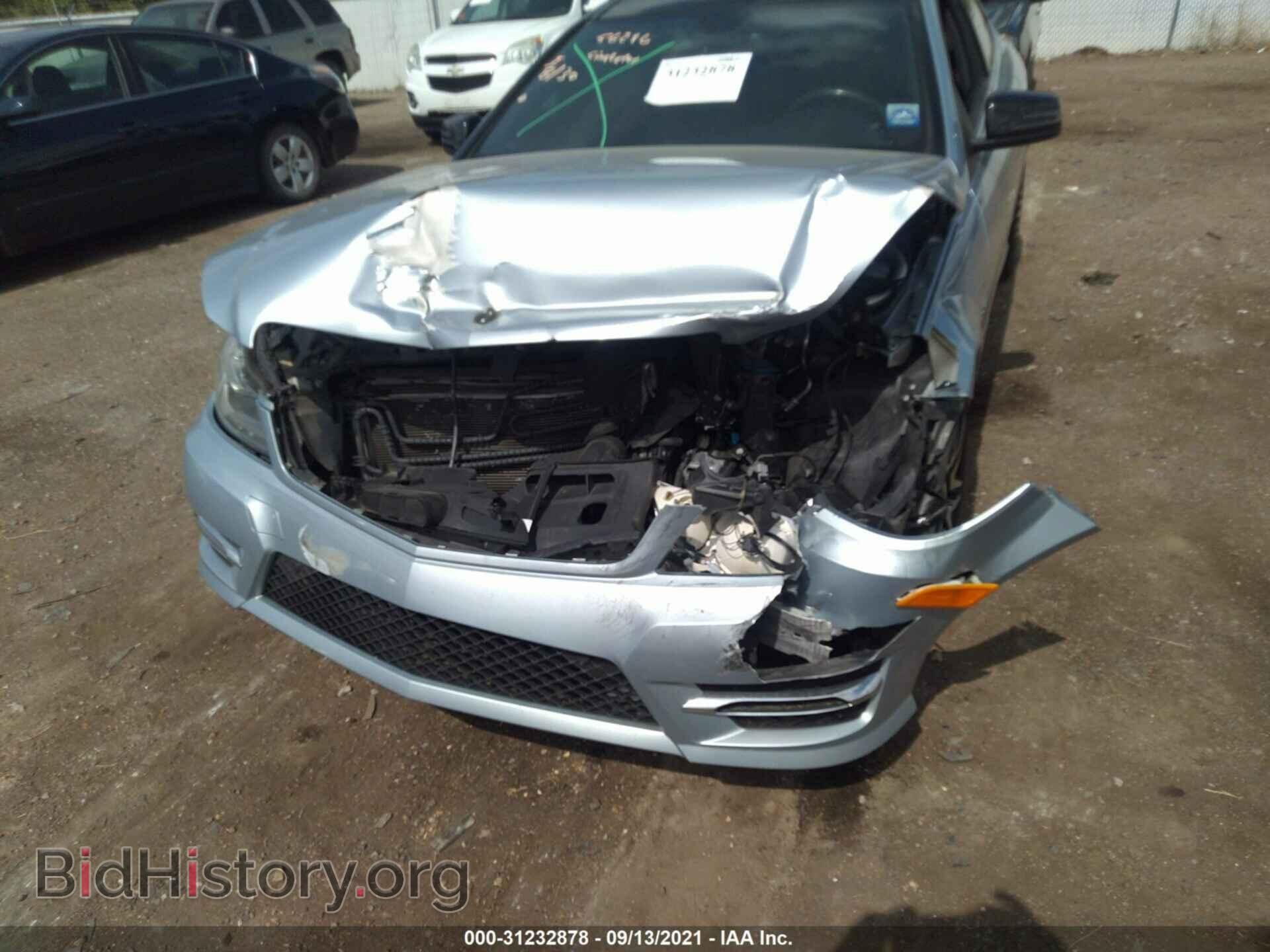 2013 MERCEDES-BENZ C-CLASS - VIN: WDDGJ4HB3DG048331 - Фото 6
