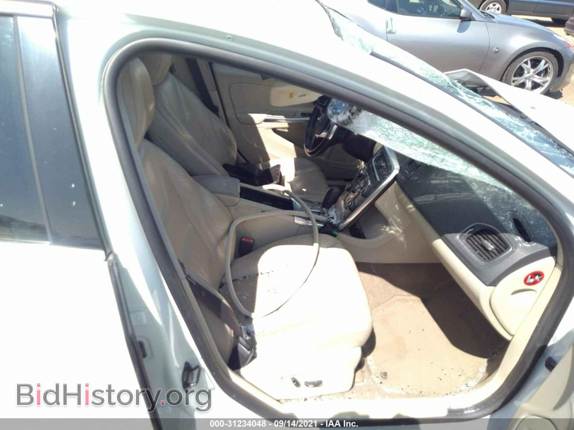 2012 VOLVO S60 - VIN: YV1622FS4C2138362 - Фото 5