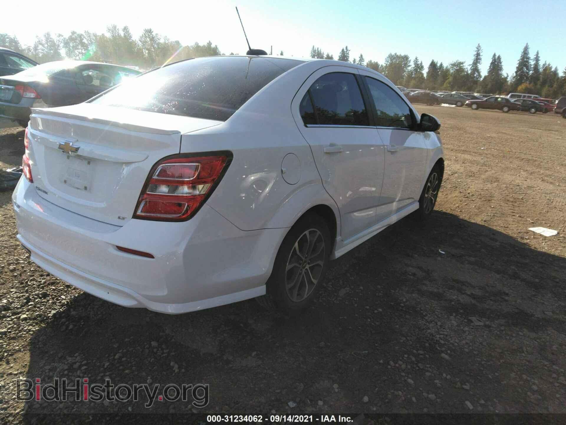 2017 CHEVROLET SONIC - VIN: 1G1JD5SH2H4103300 - Фото 4