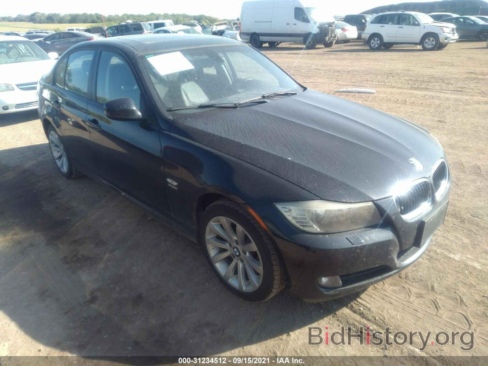 Photo WBAPK7C51BF195368 - BMW 3 SERIES 2011