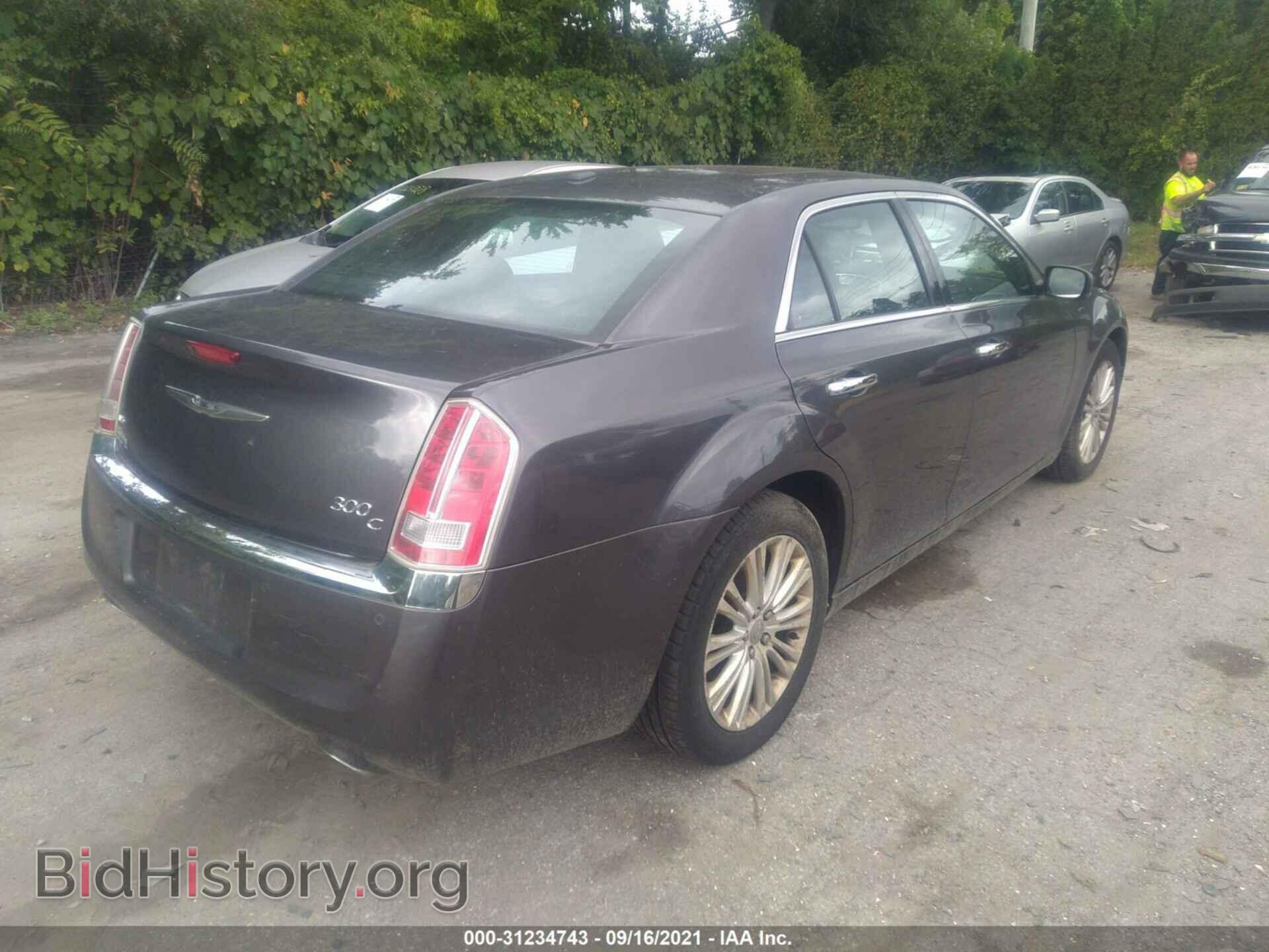 2013 CHRYSLER 300 - VIN: 2C3CCAKTXDH670873 - Фото 4