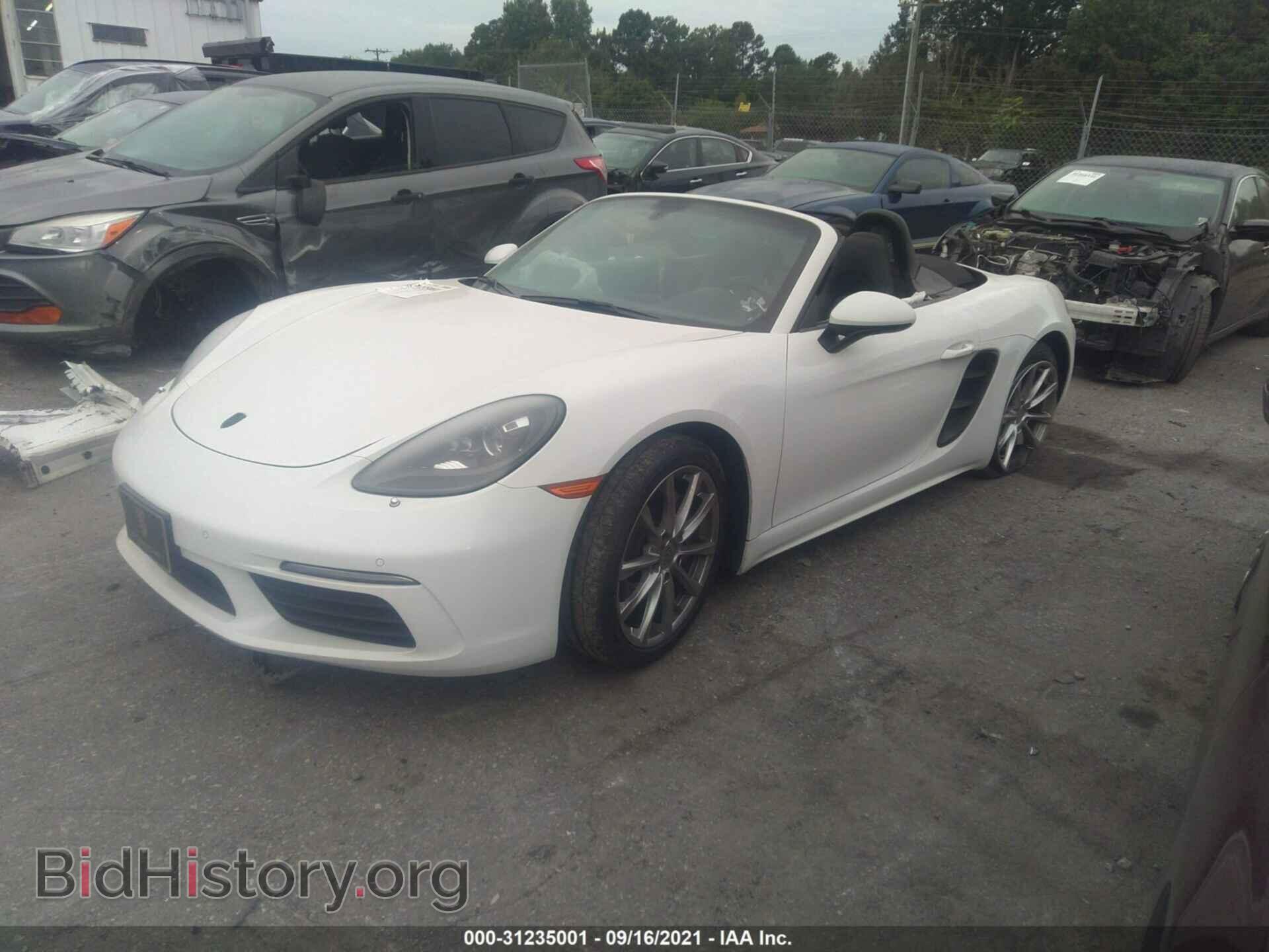 2017 PORSCHE 718 BOXSTER - VIN: WP0CA2A80HS220250 - Фото 2