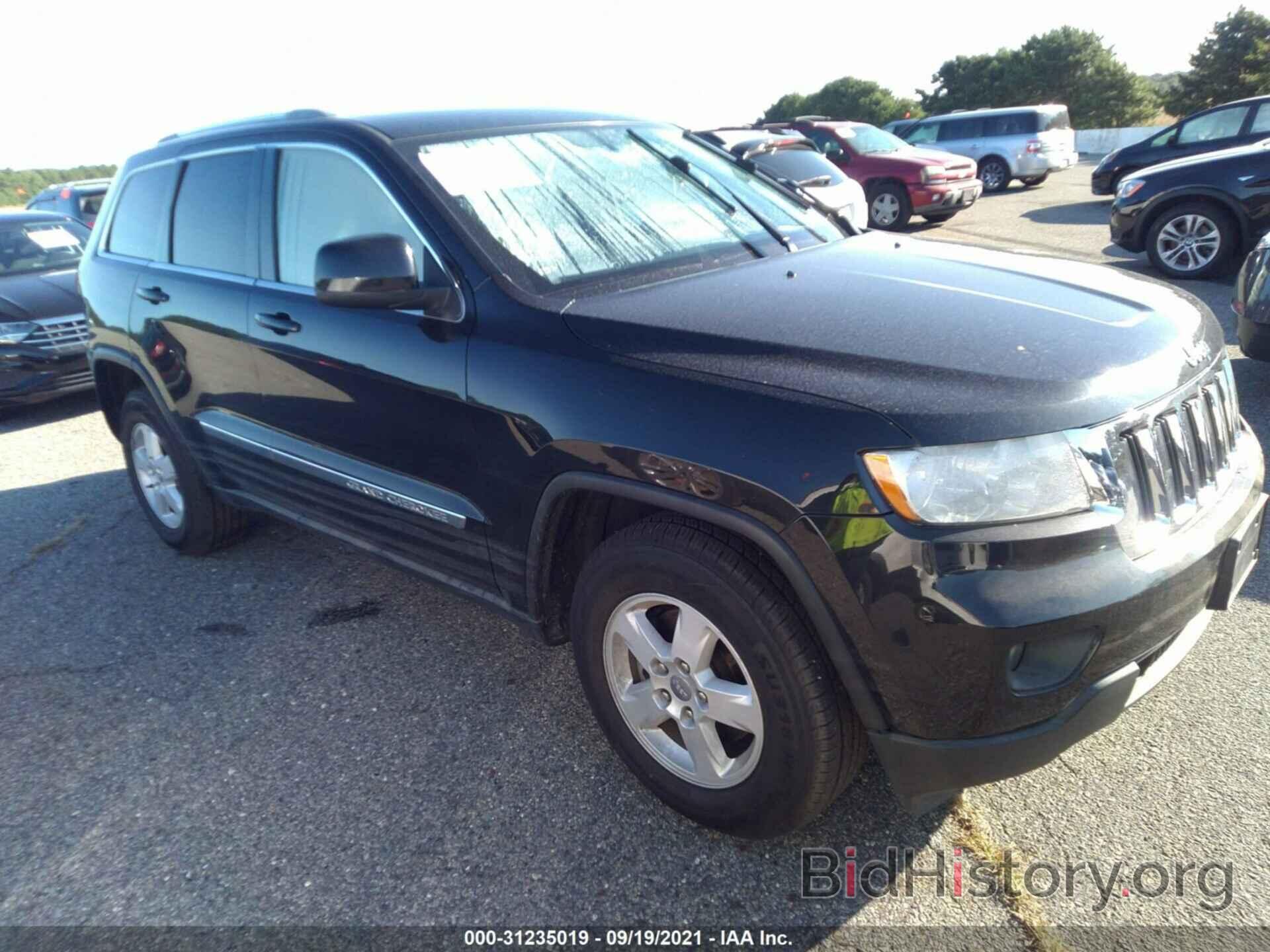 Photo 1J4RS4GG0BC659896 - JEEP GRAND CHEROKEE 2011