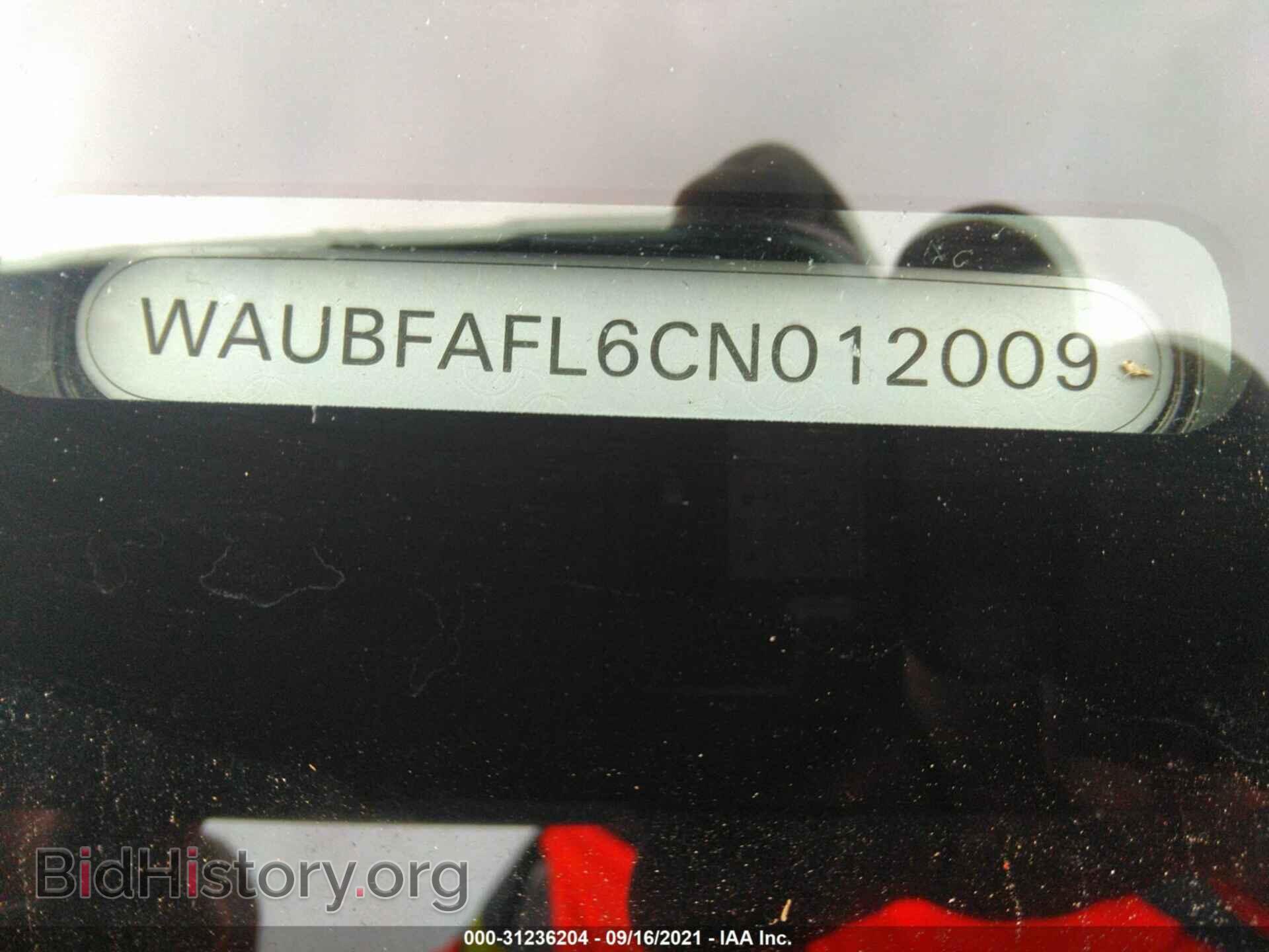 2012 AUDI A4 - VIN: WAUBFAFL6CN012009 - Фото 9